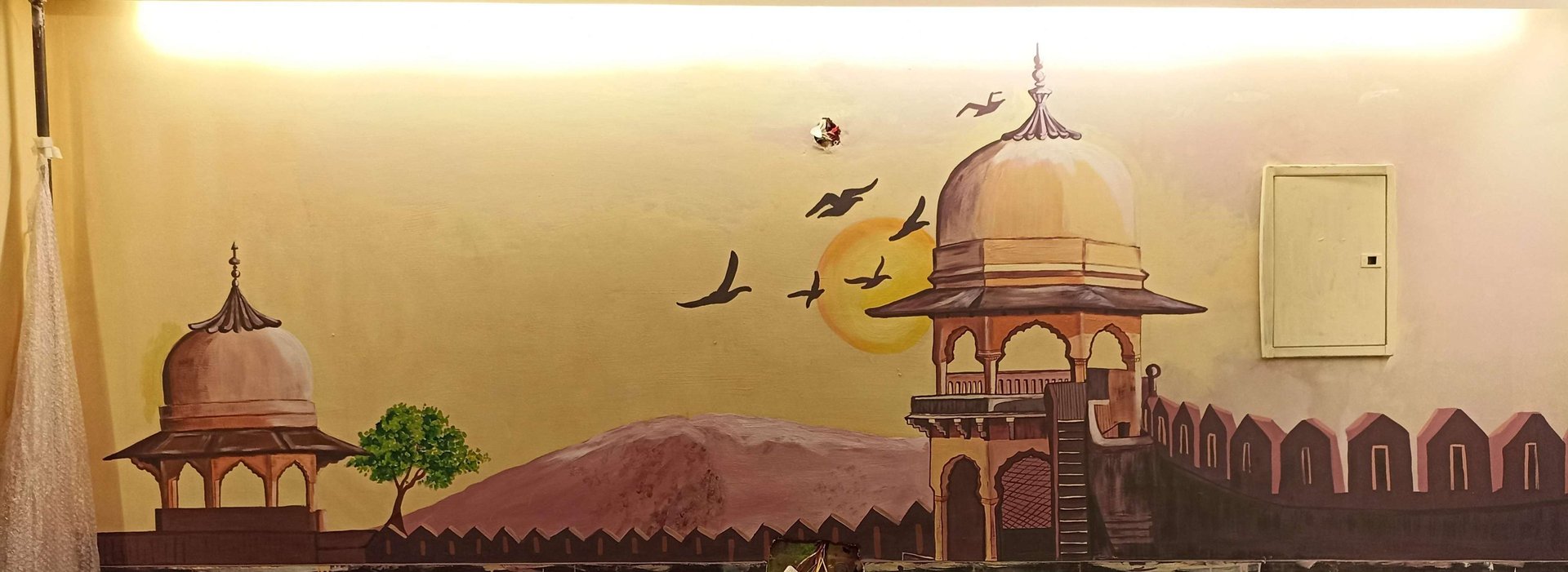 gray computer monitor