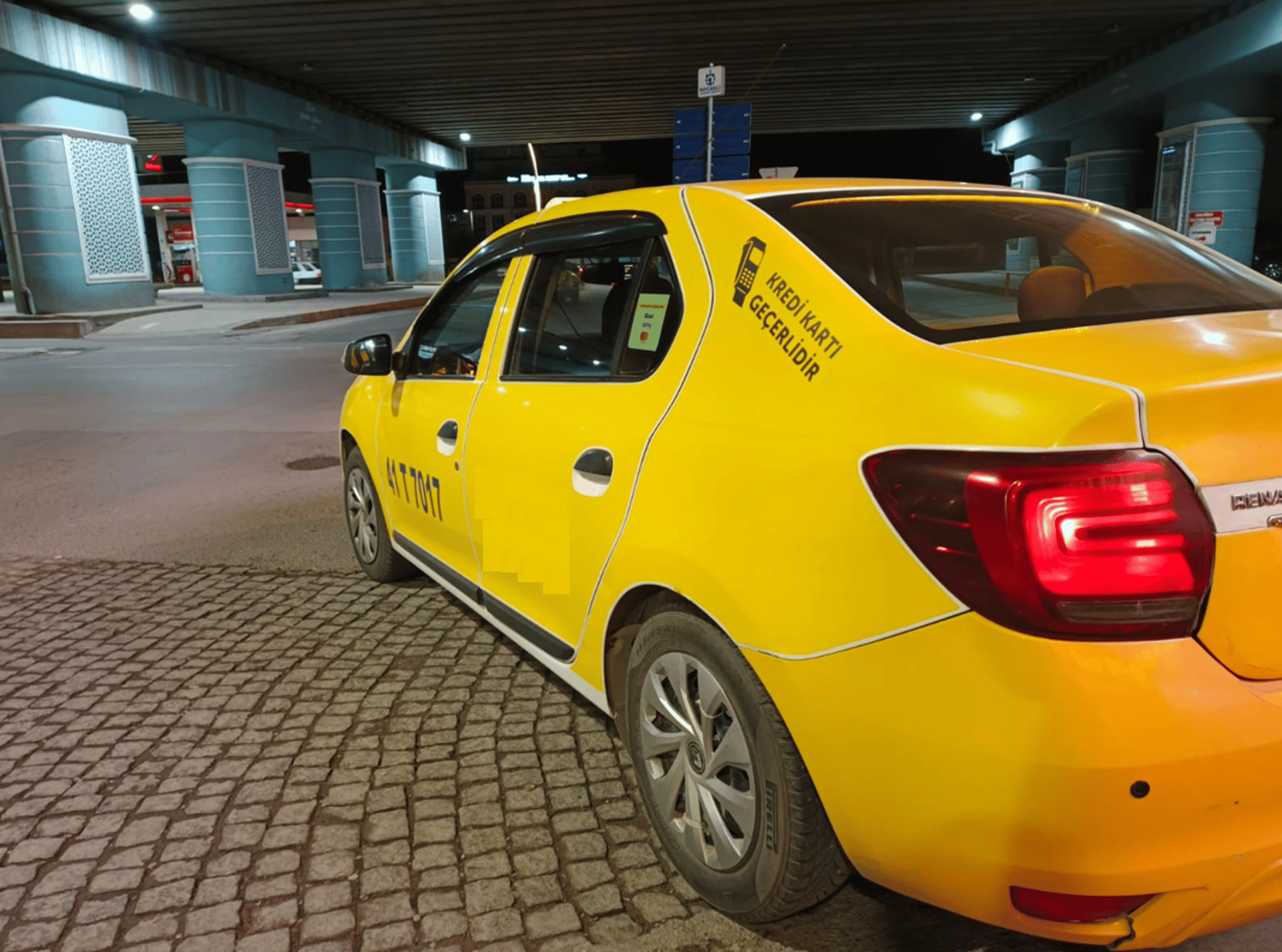 black and brown leather padded tub sofa