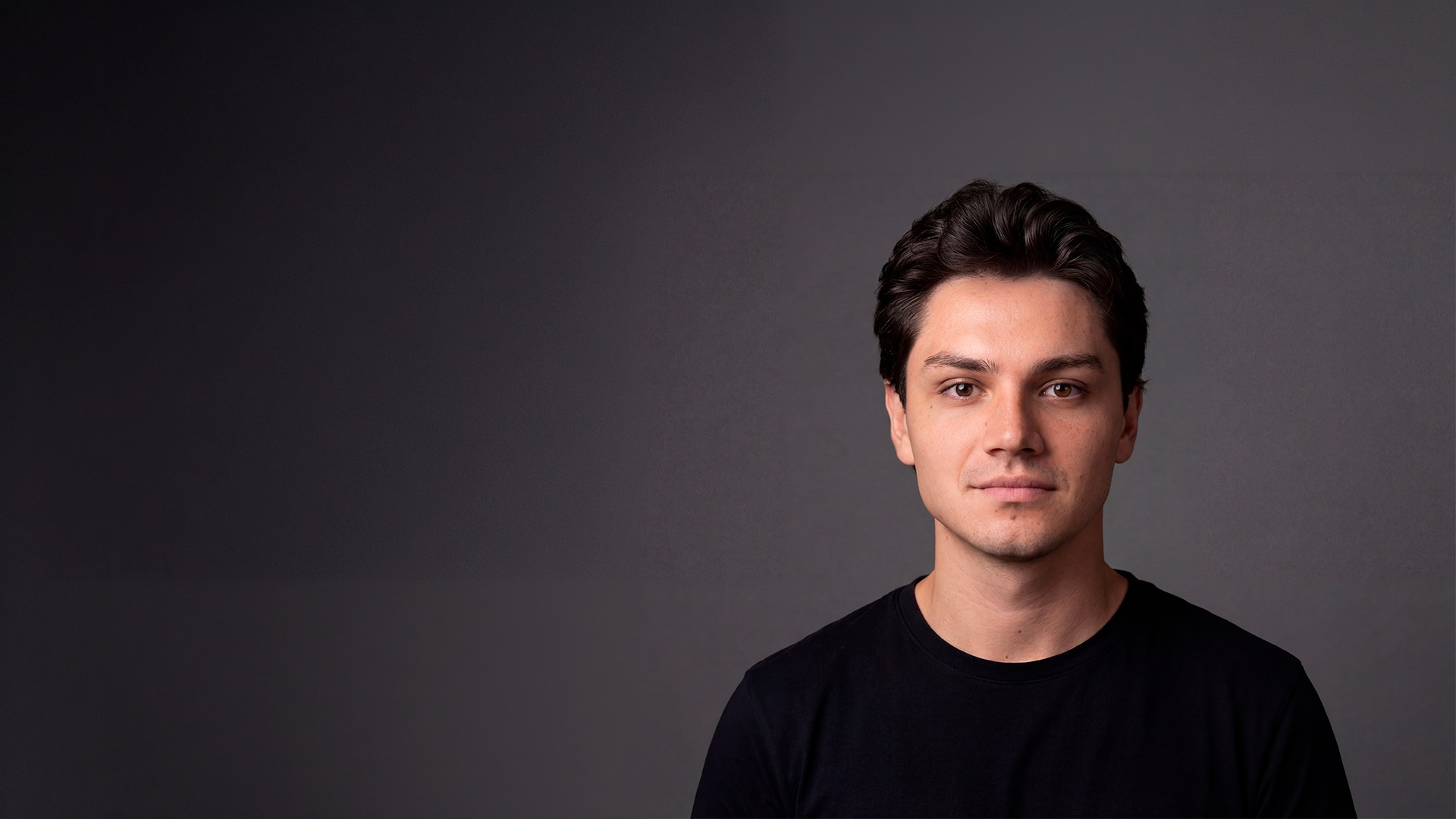 black and white bed linen