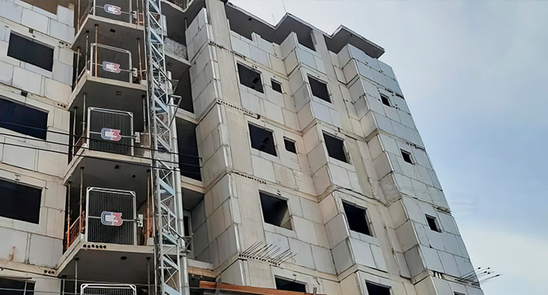 black and brown leather padded tub sofa