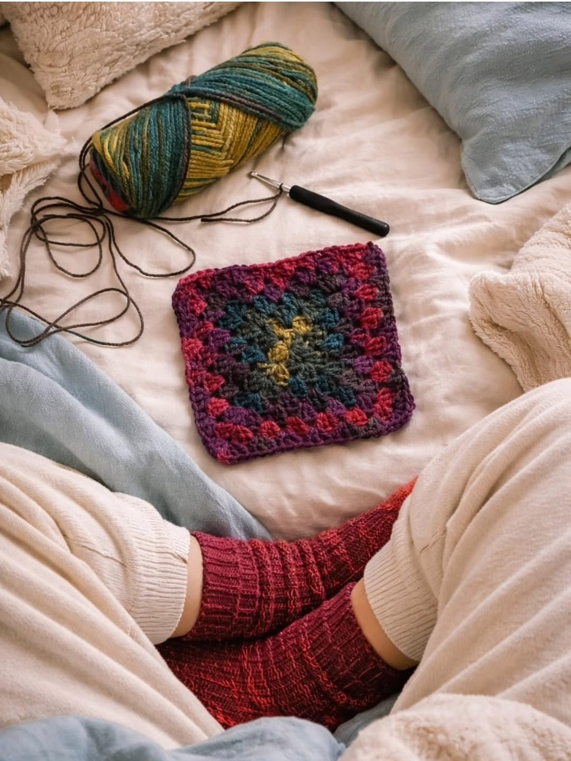 black and white bed linen