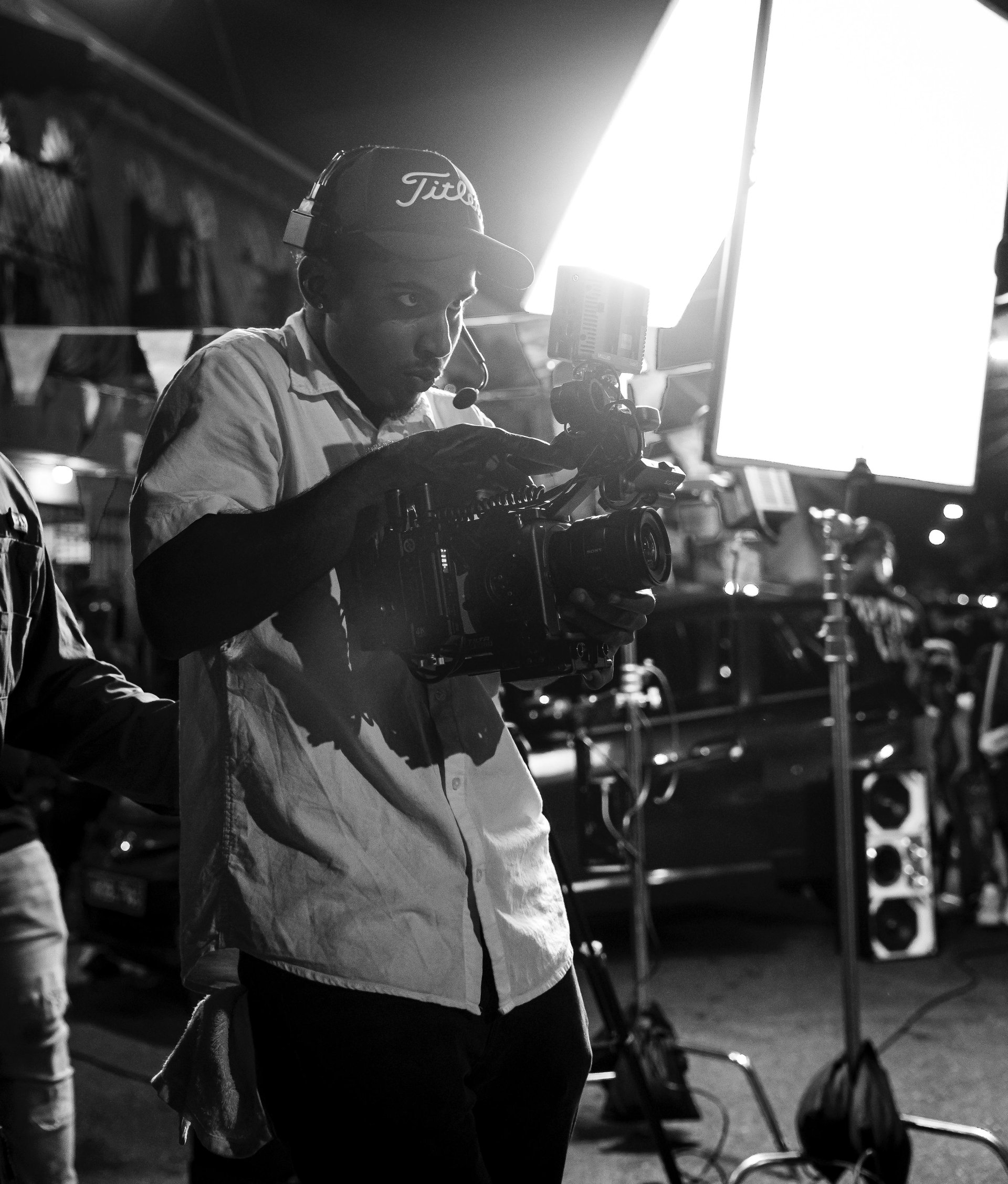 black and white bed linen