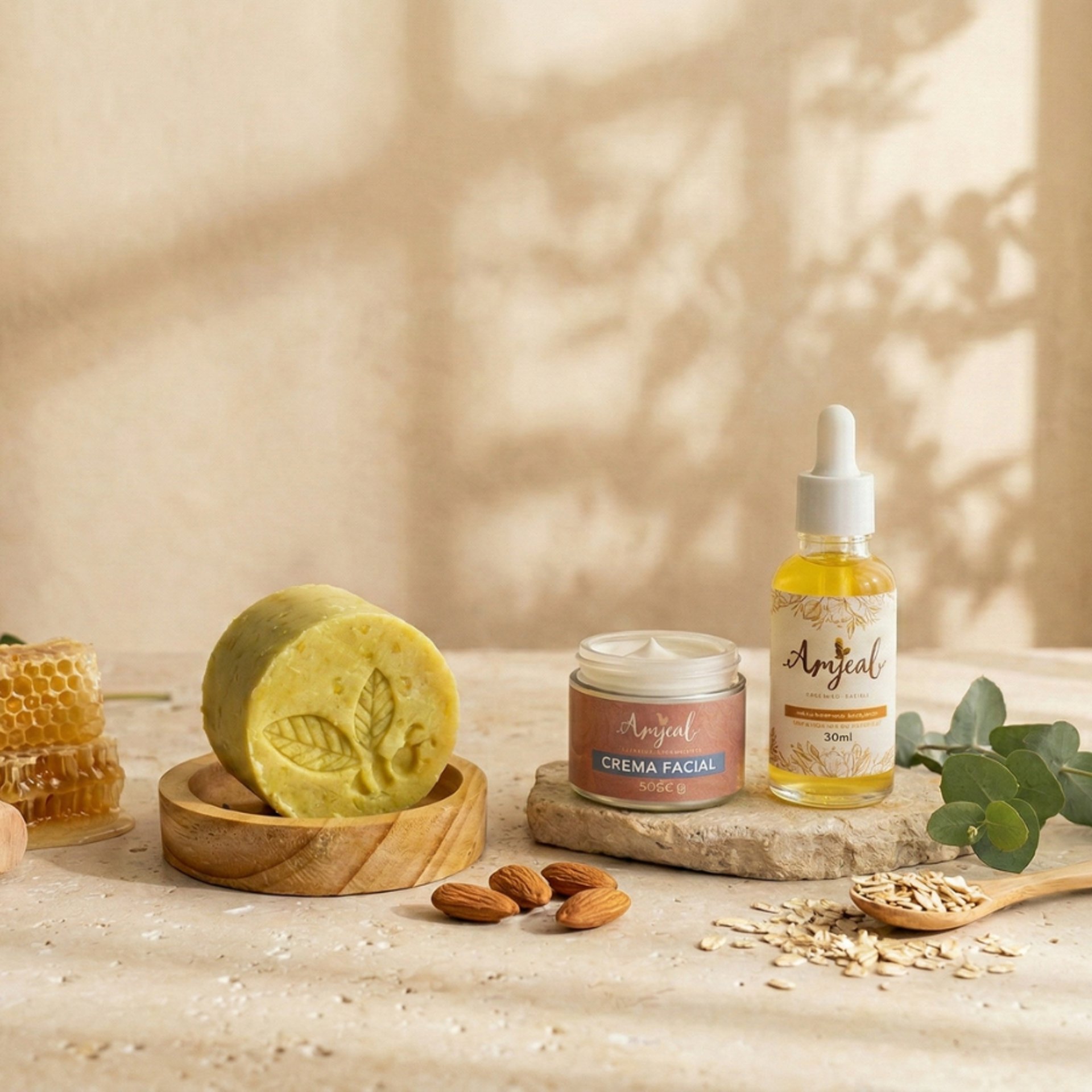 cosmetica natural sobre fondo beige minimalista