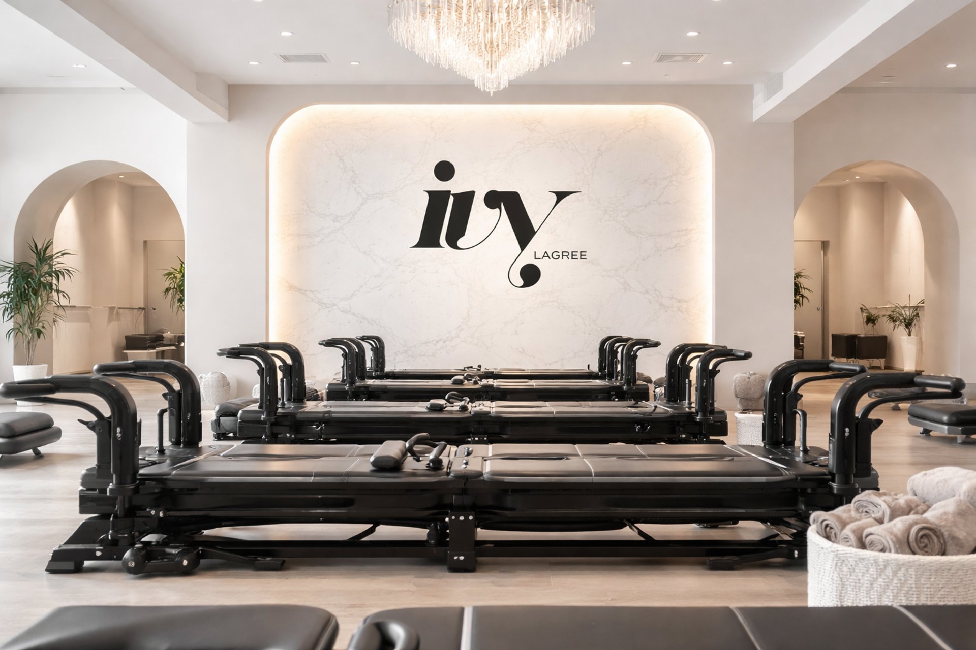 black and white bed linen