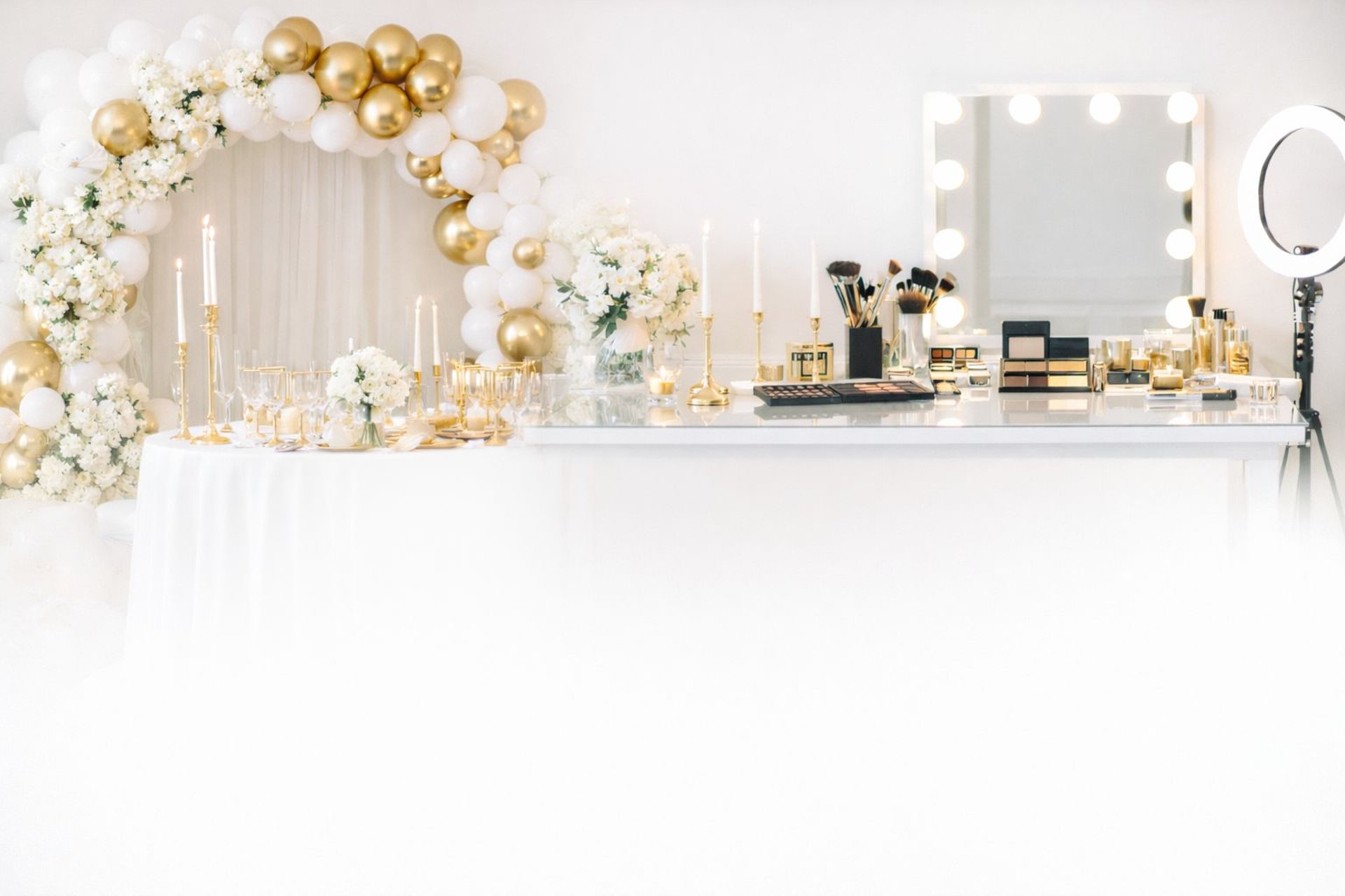 black and white bed linen