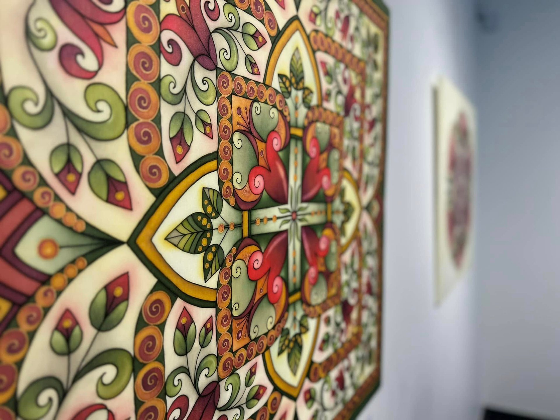 black and white bed linen