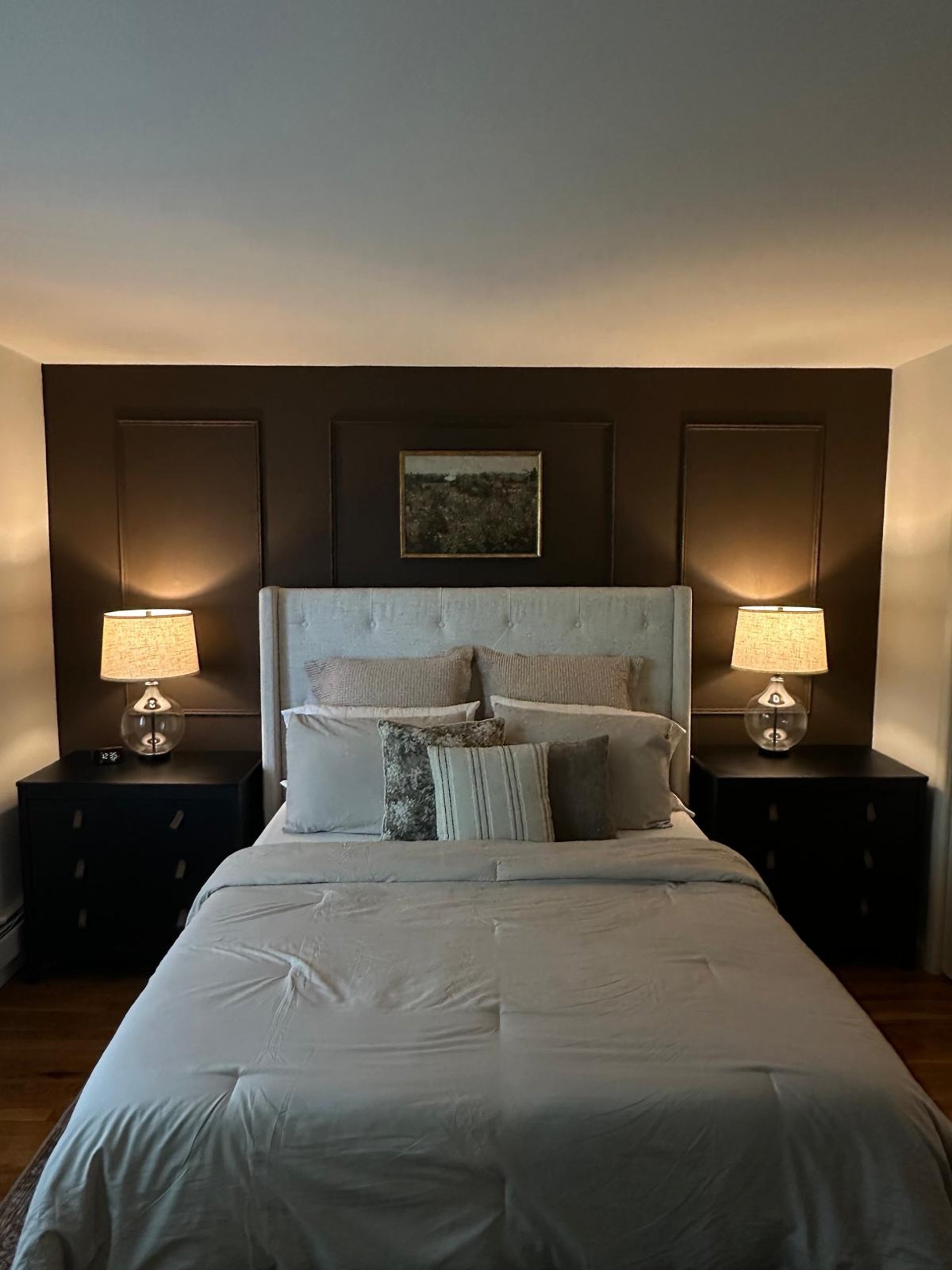 black and white bed linen