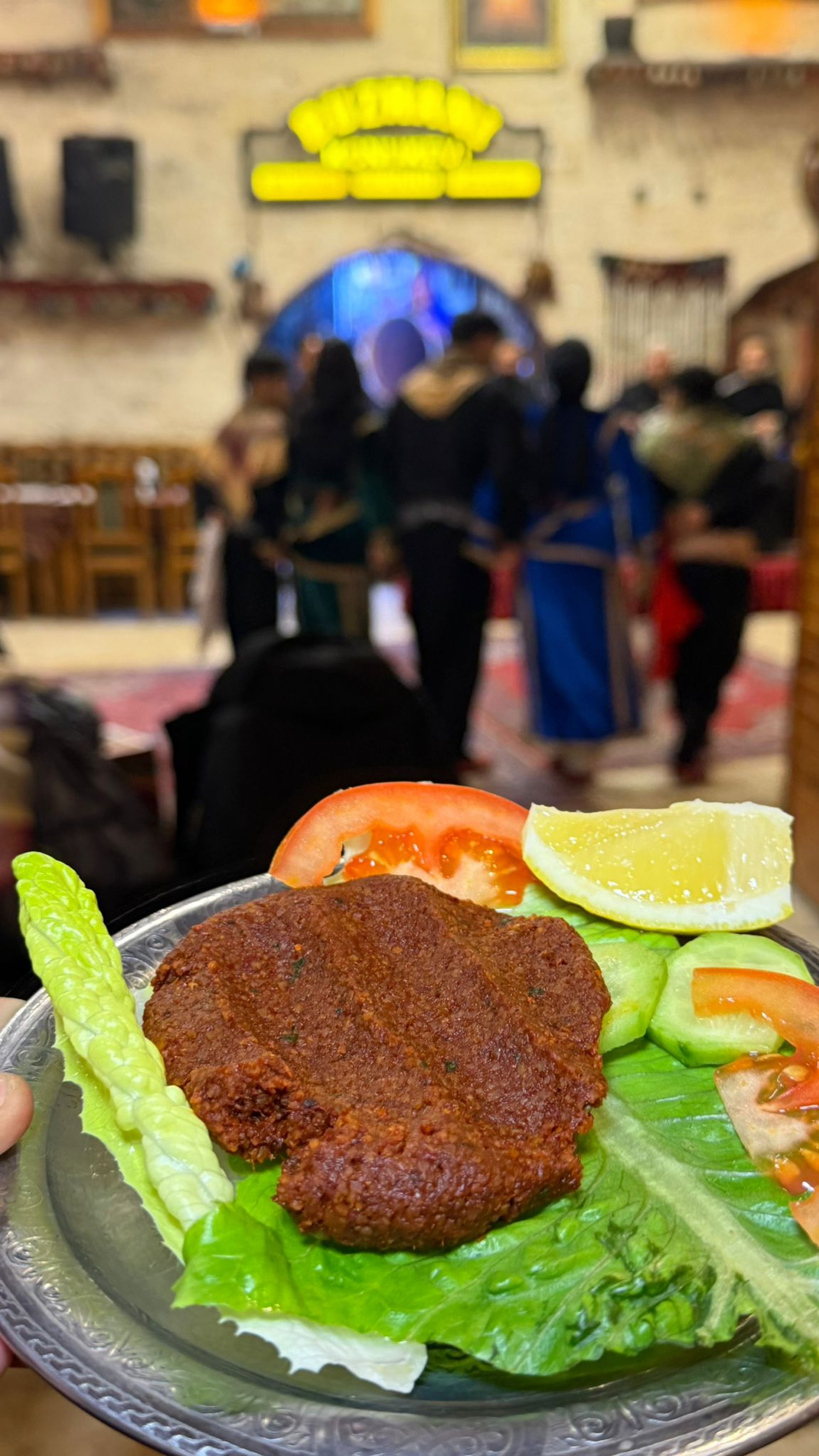 gray computer monitor