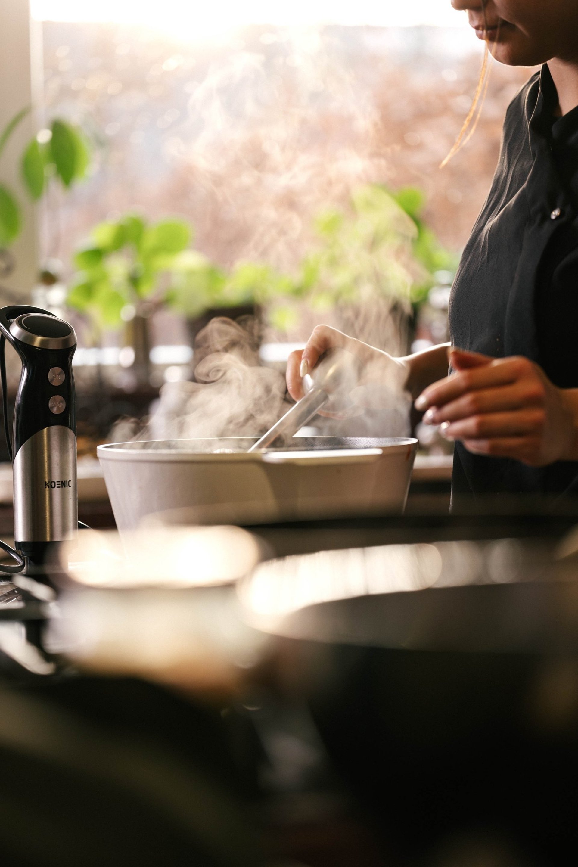 black and white bed linen