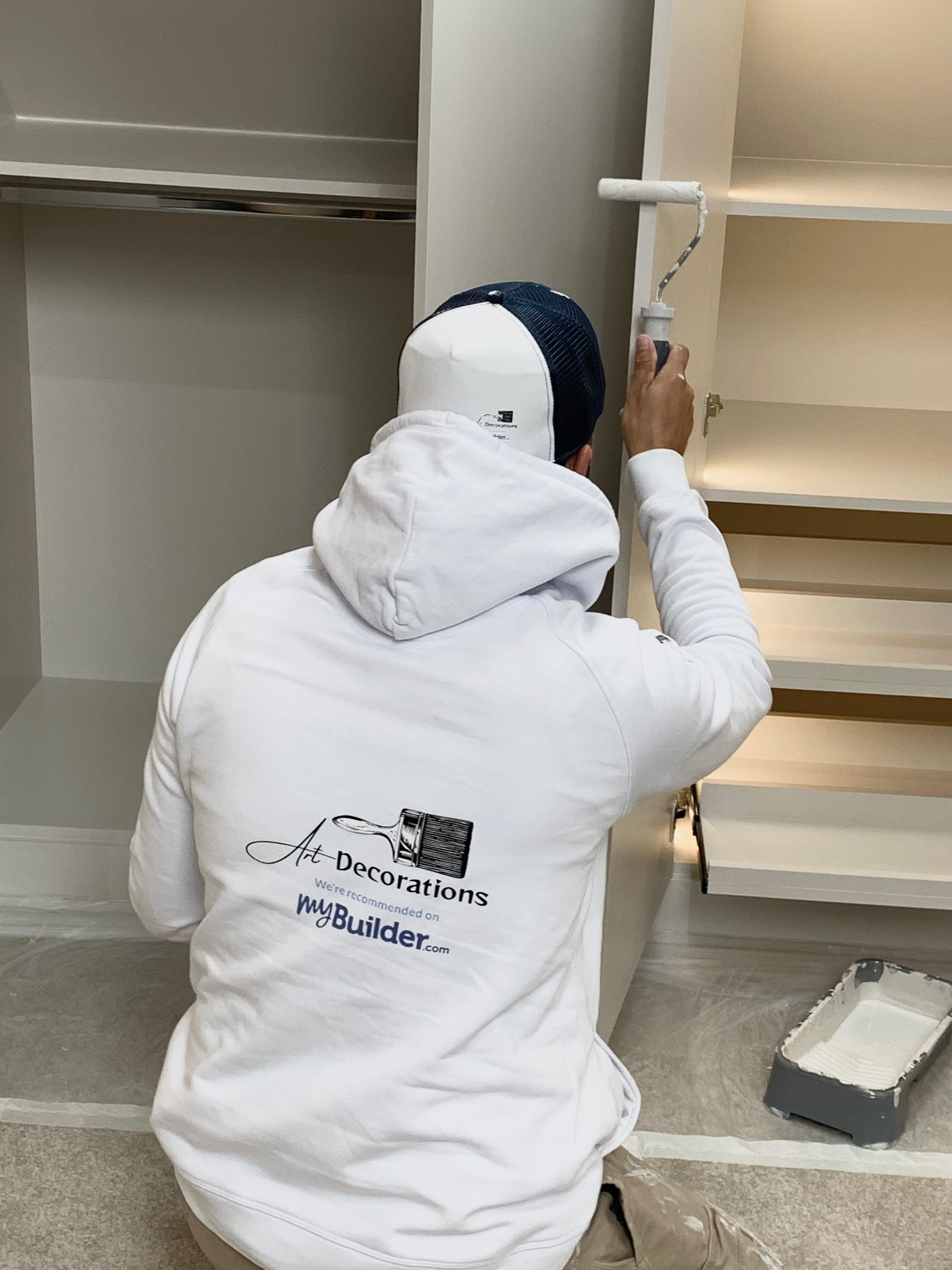 black and white bed linen