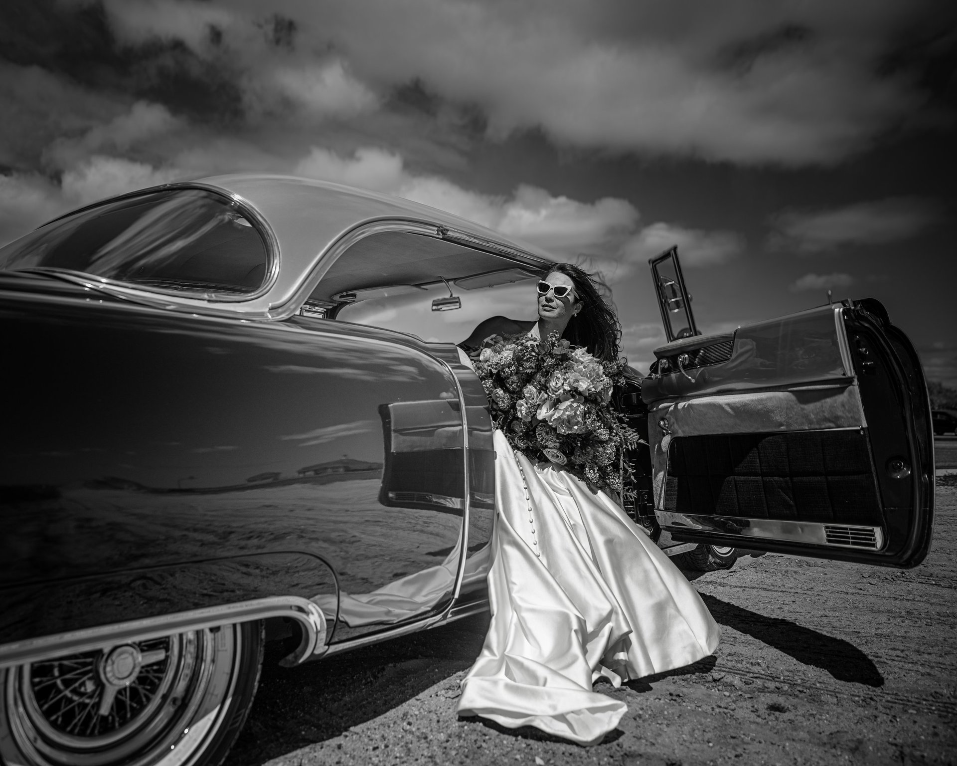 black and white bed linen