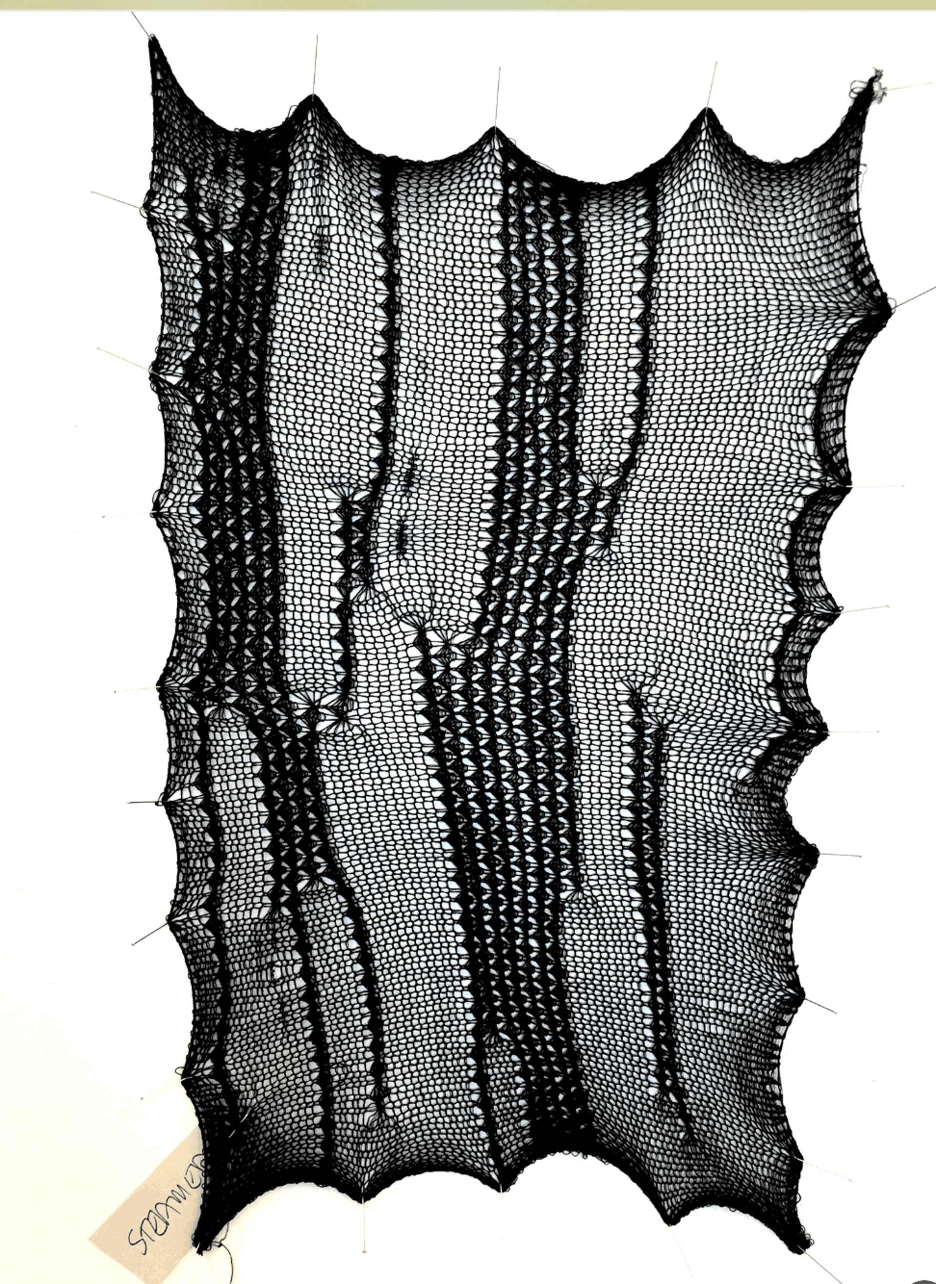 black and white bed linen