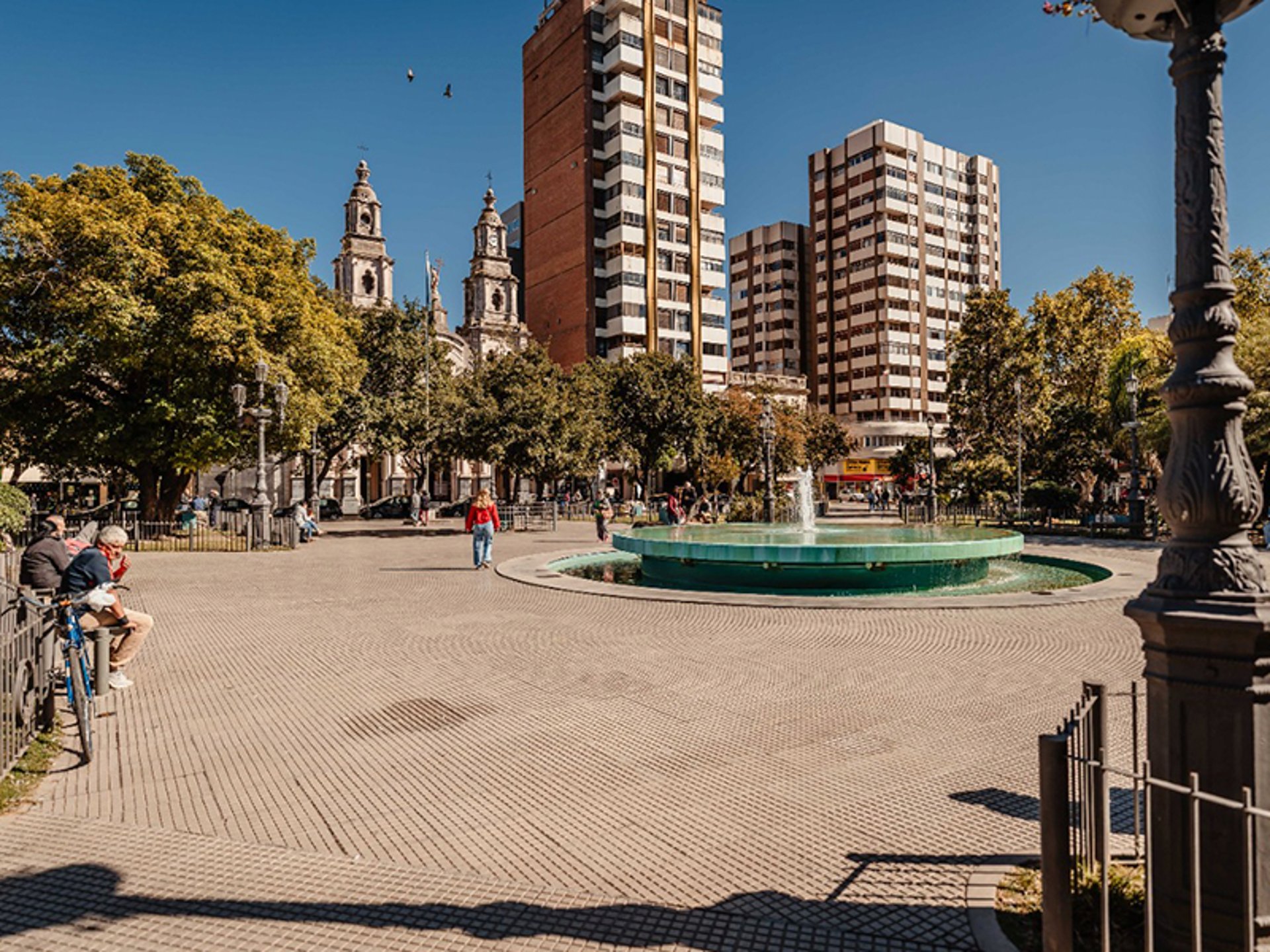 black and brown leather padded tub sofa