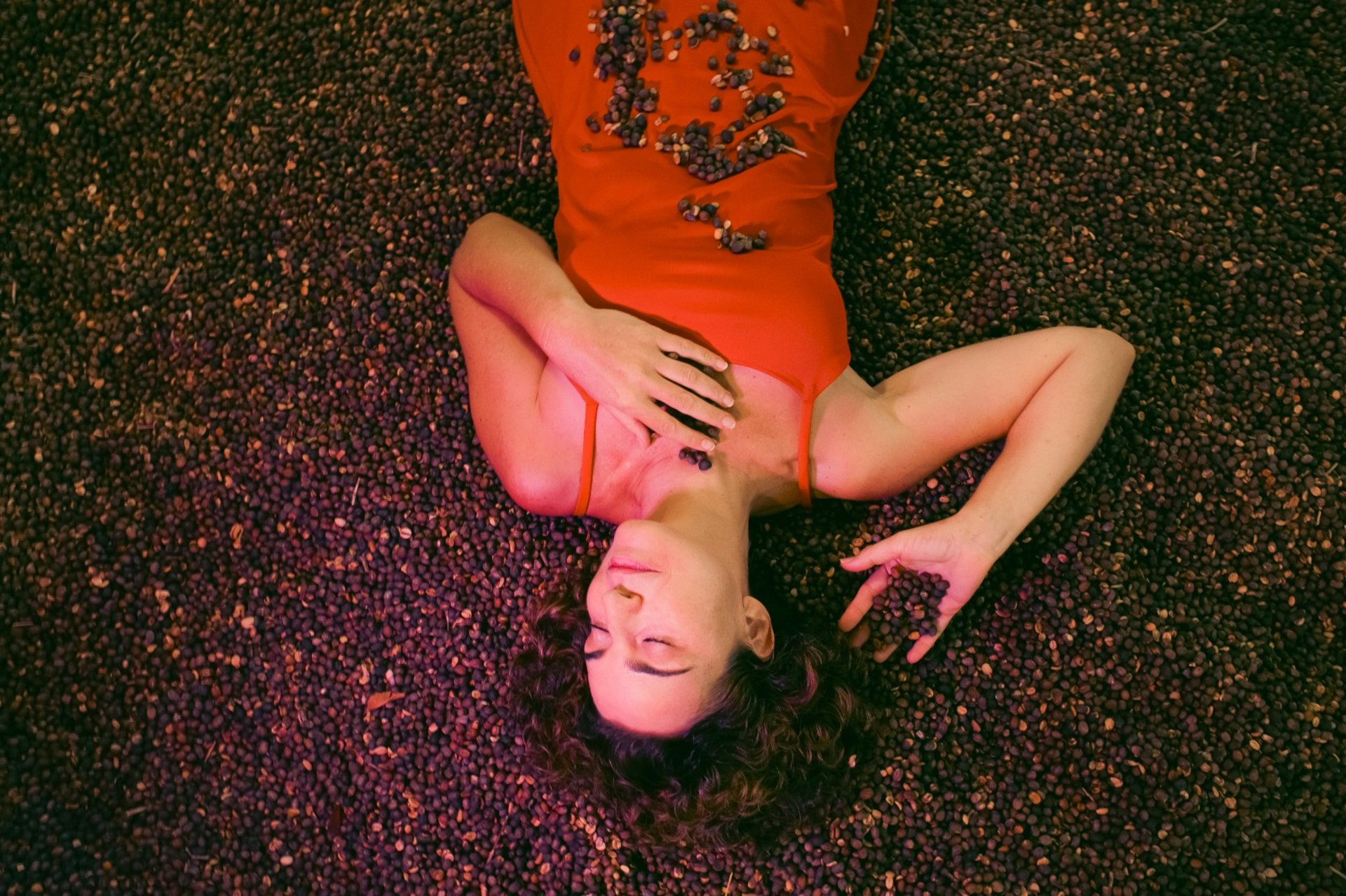 an abstract photo of a curved building with a blue sky in the background