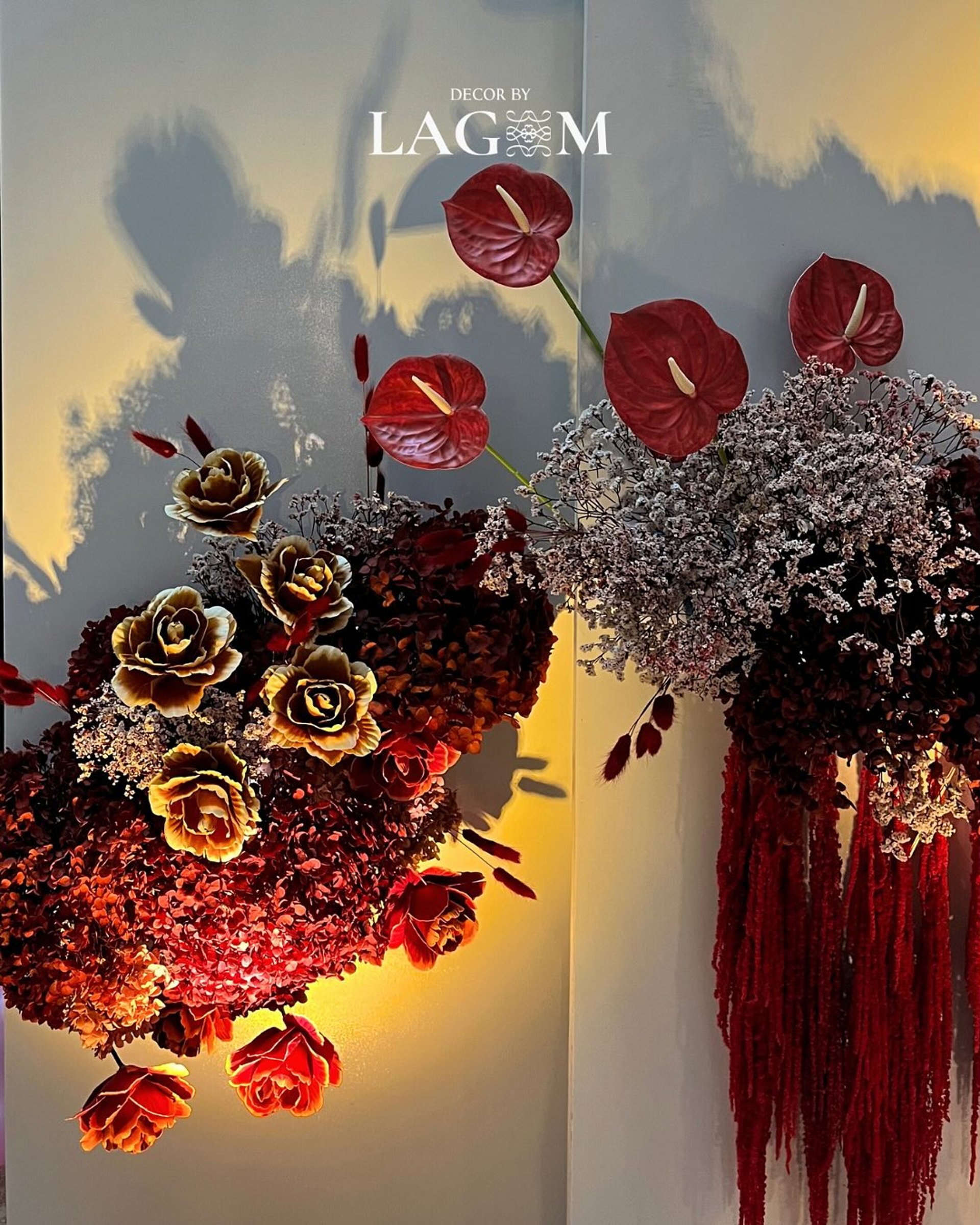 an abstract photo of a curved building with a blue sky in the background