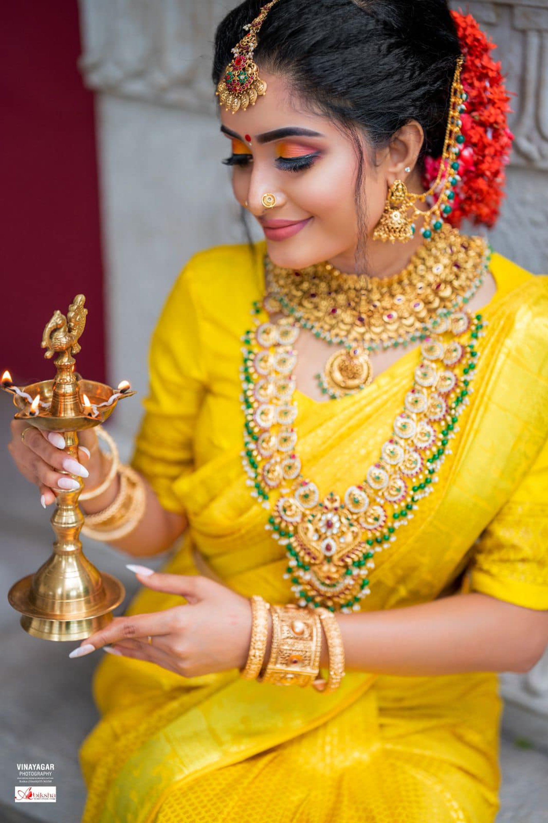 black and brown leather padded tub sofa
