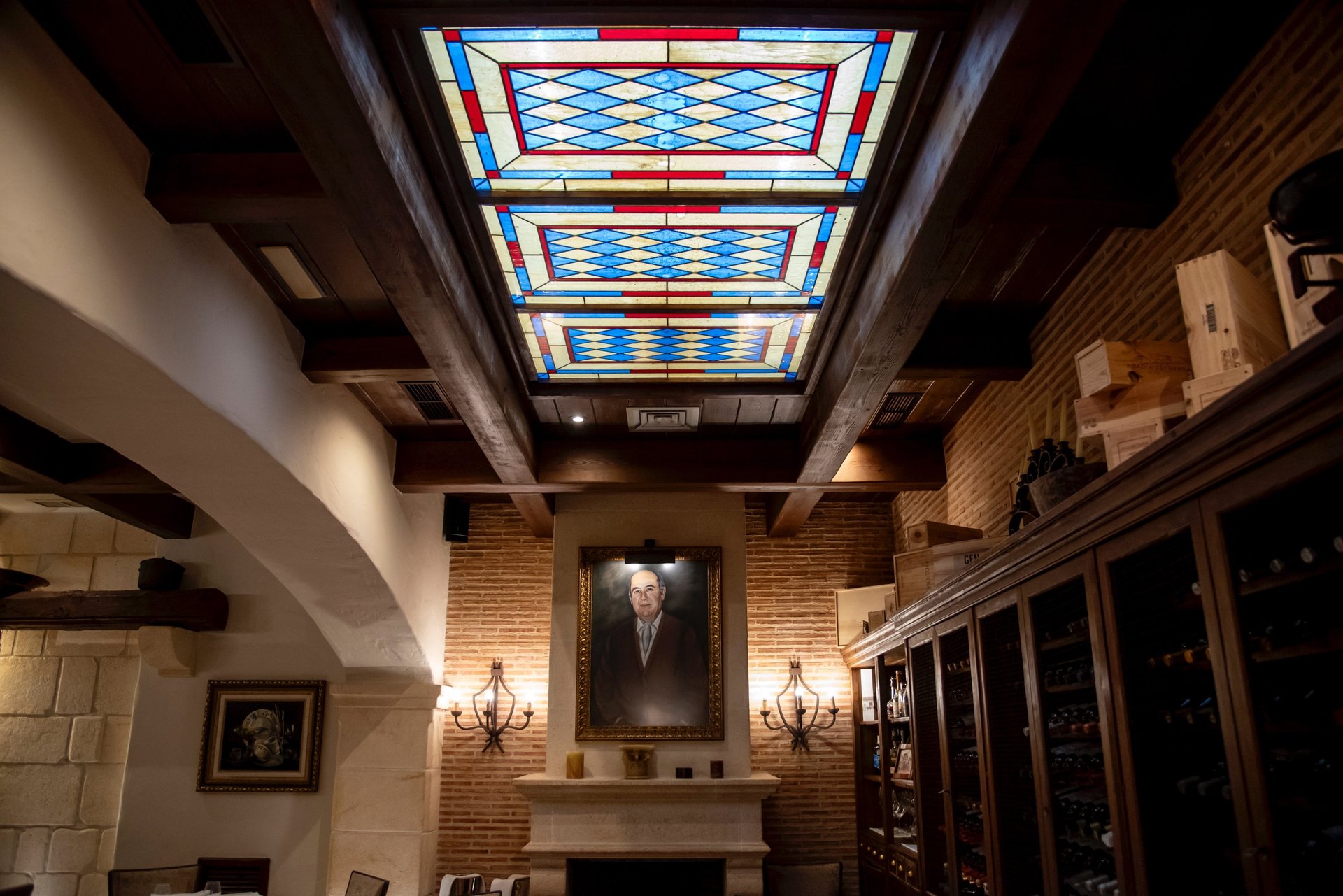 black and white bed linen