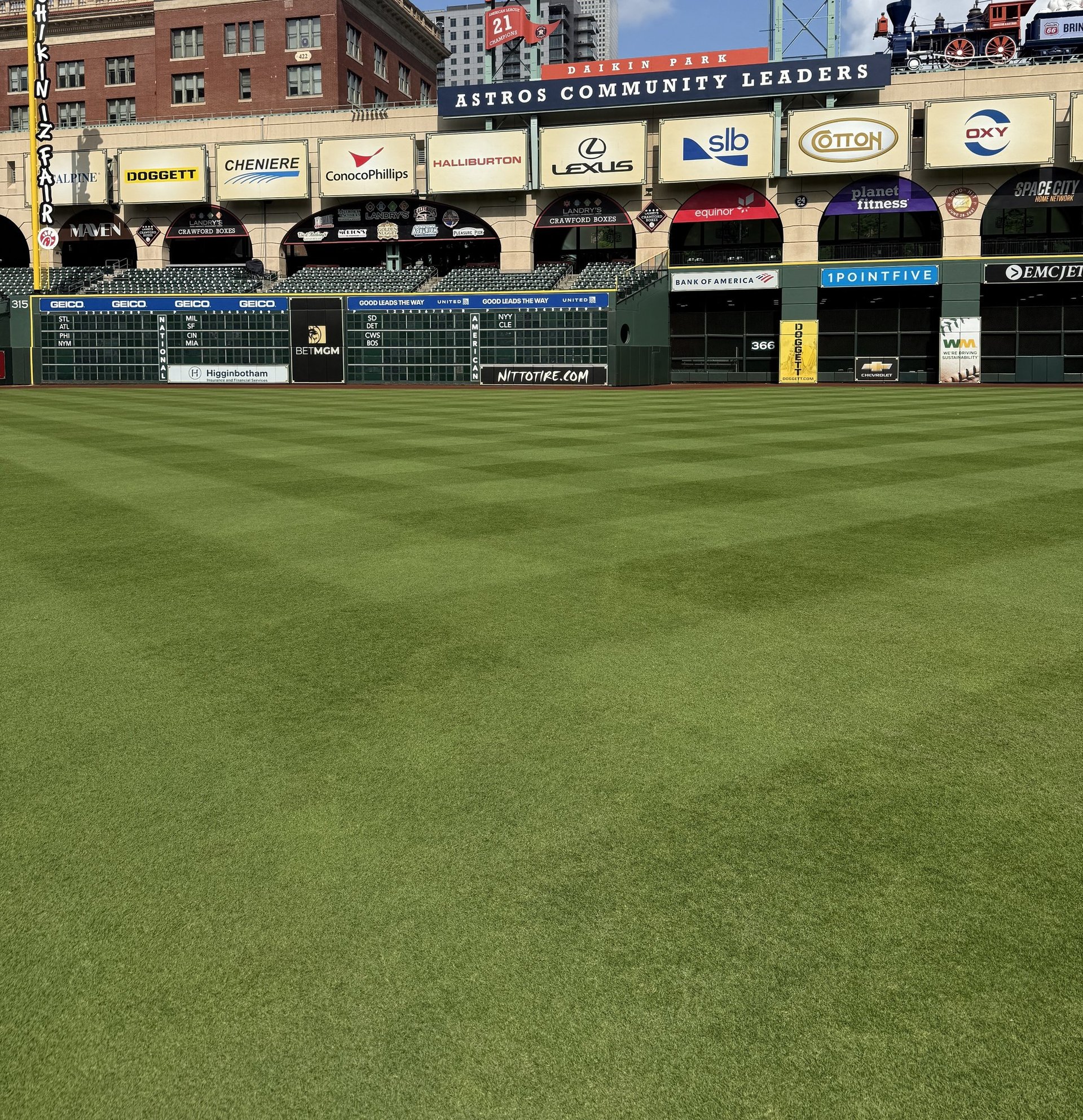 black and brown leather padded tub sofa