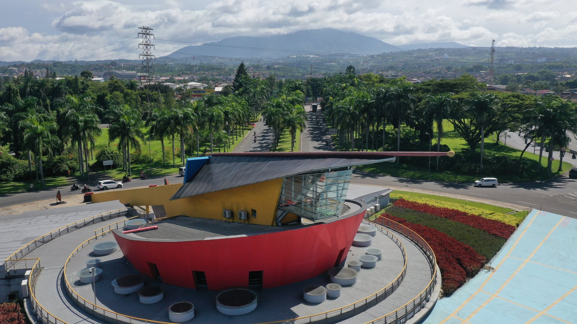 black and white bed linen