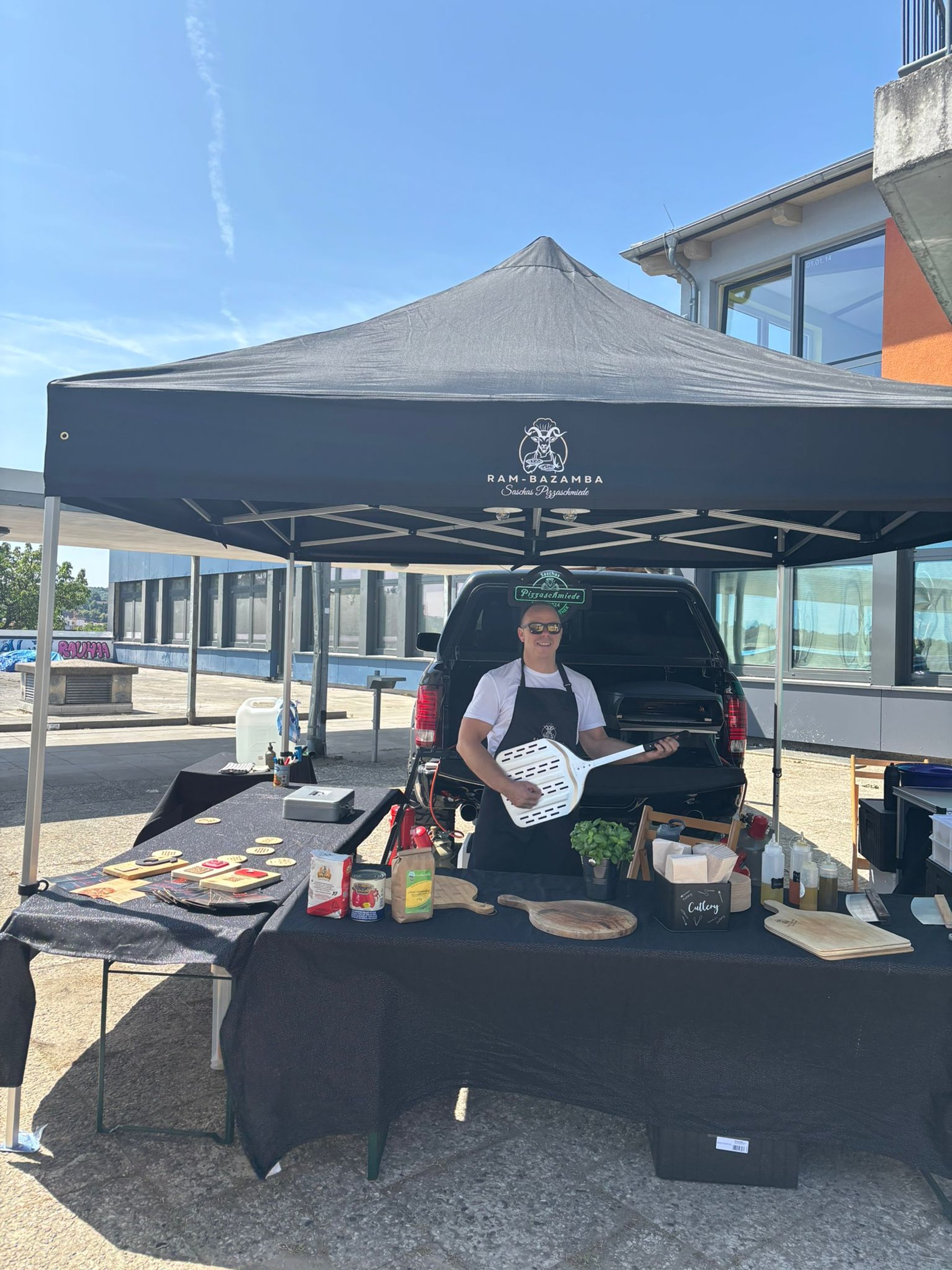 black and brown leather padded tub sofa