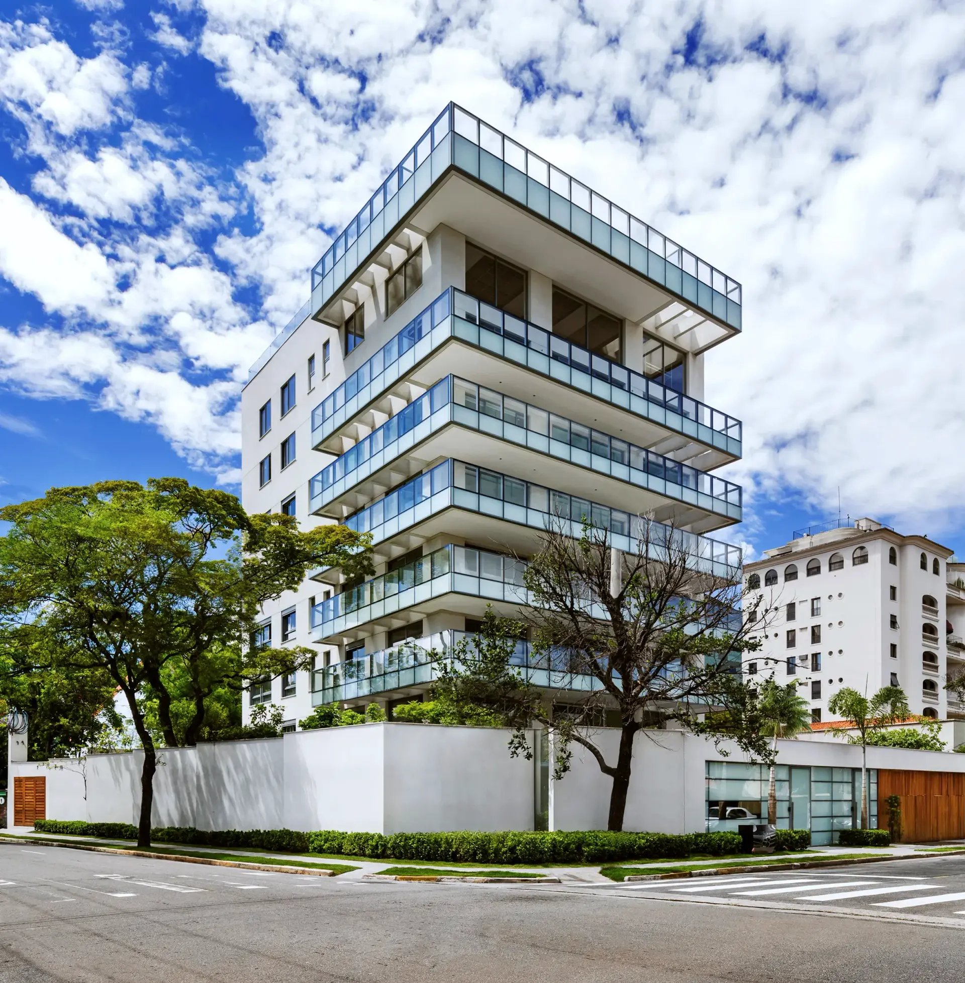 black and brown leather padded tub sofa