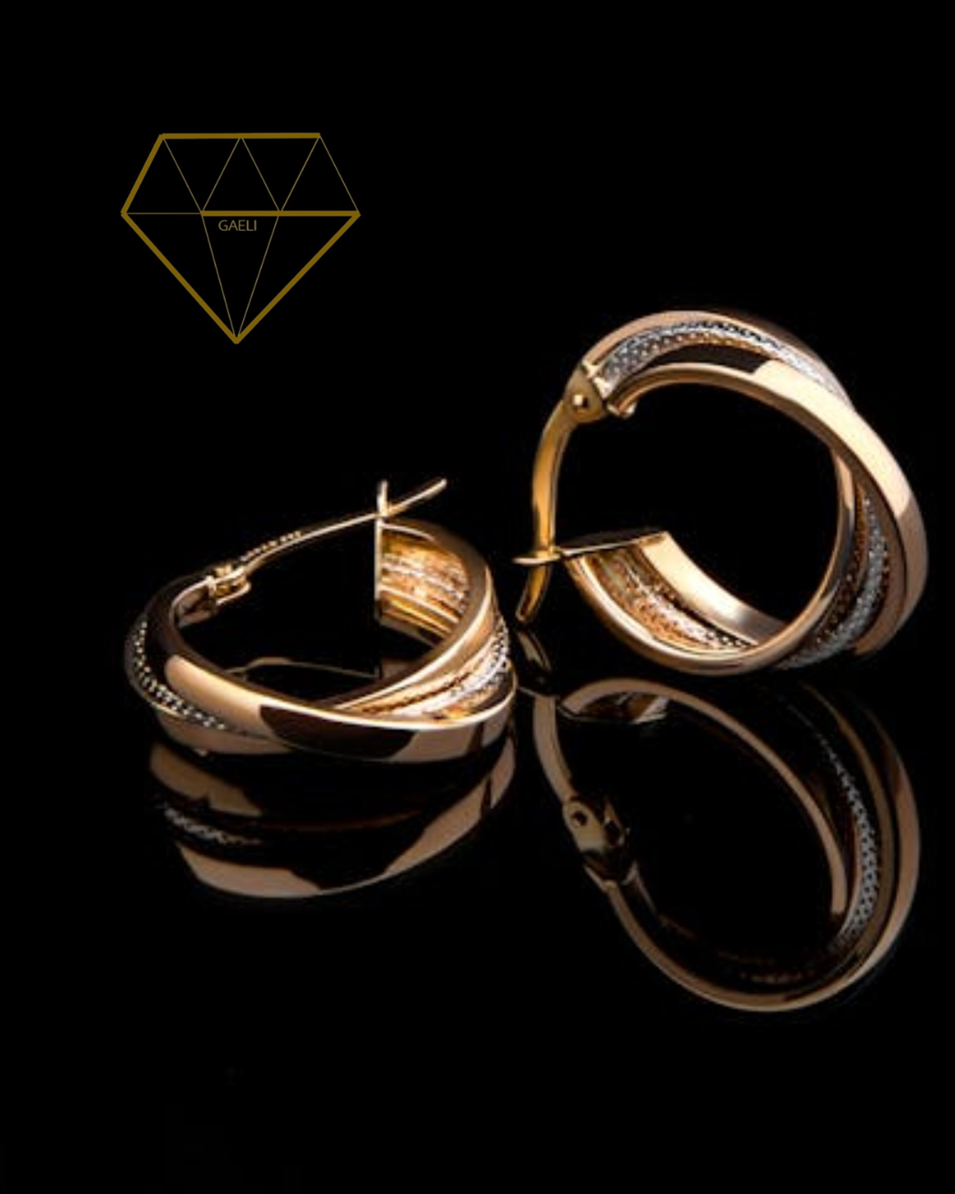 person wearing grey knit sweater