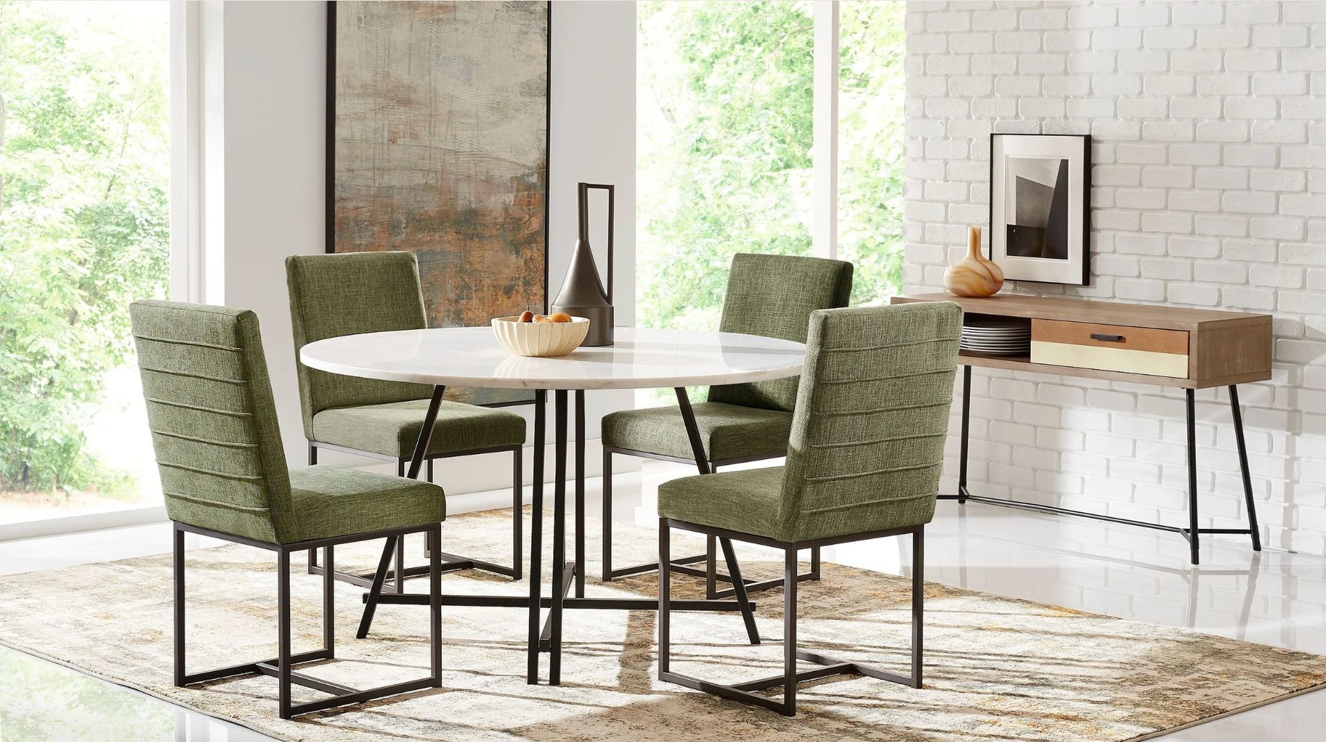 black and white bed linen