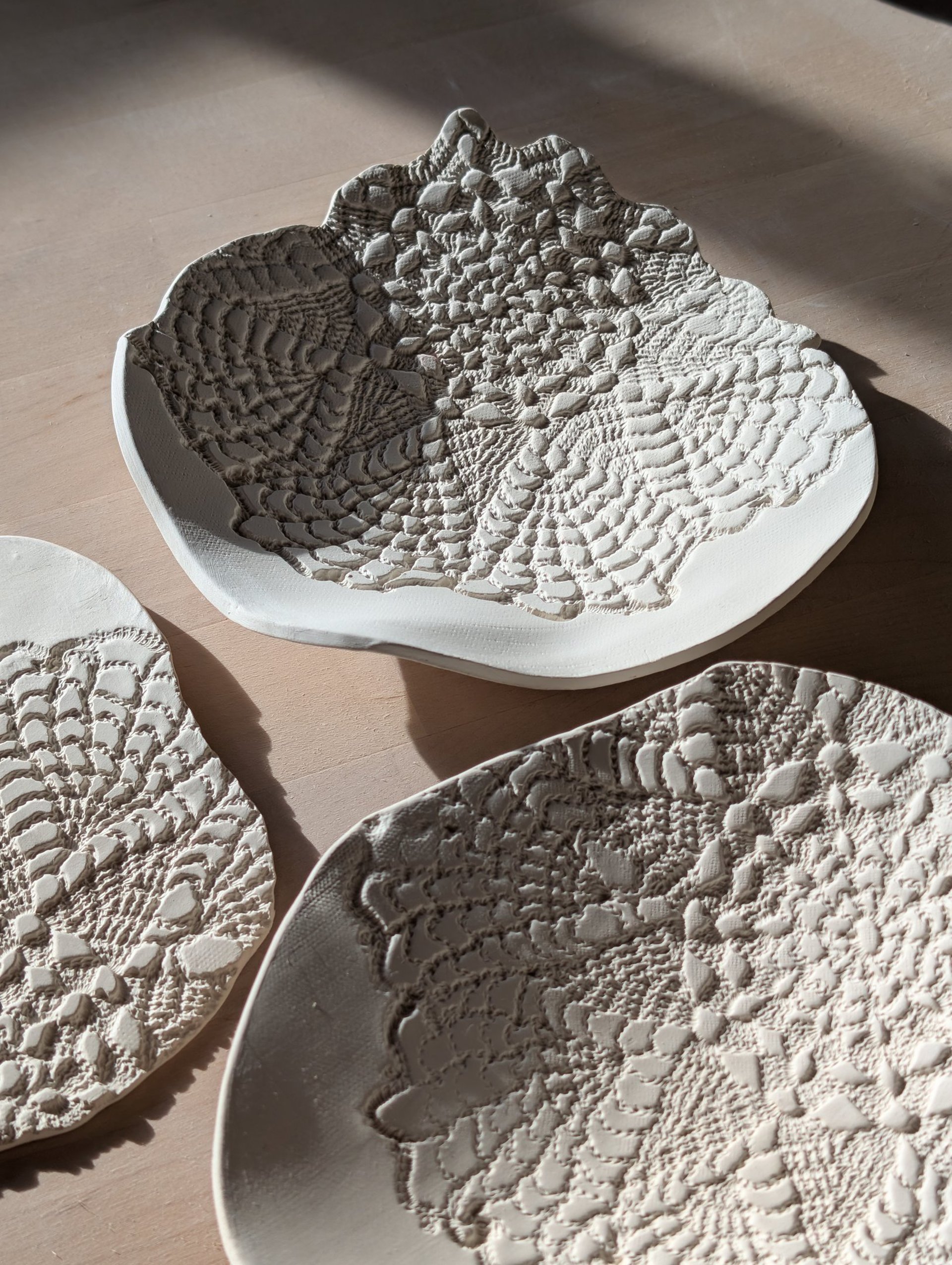 black and white bed linen