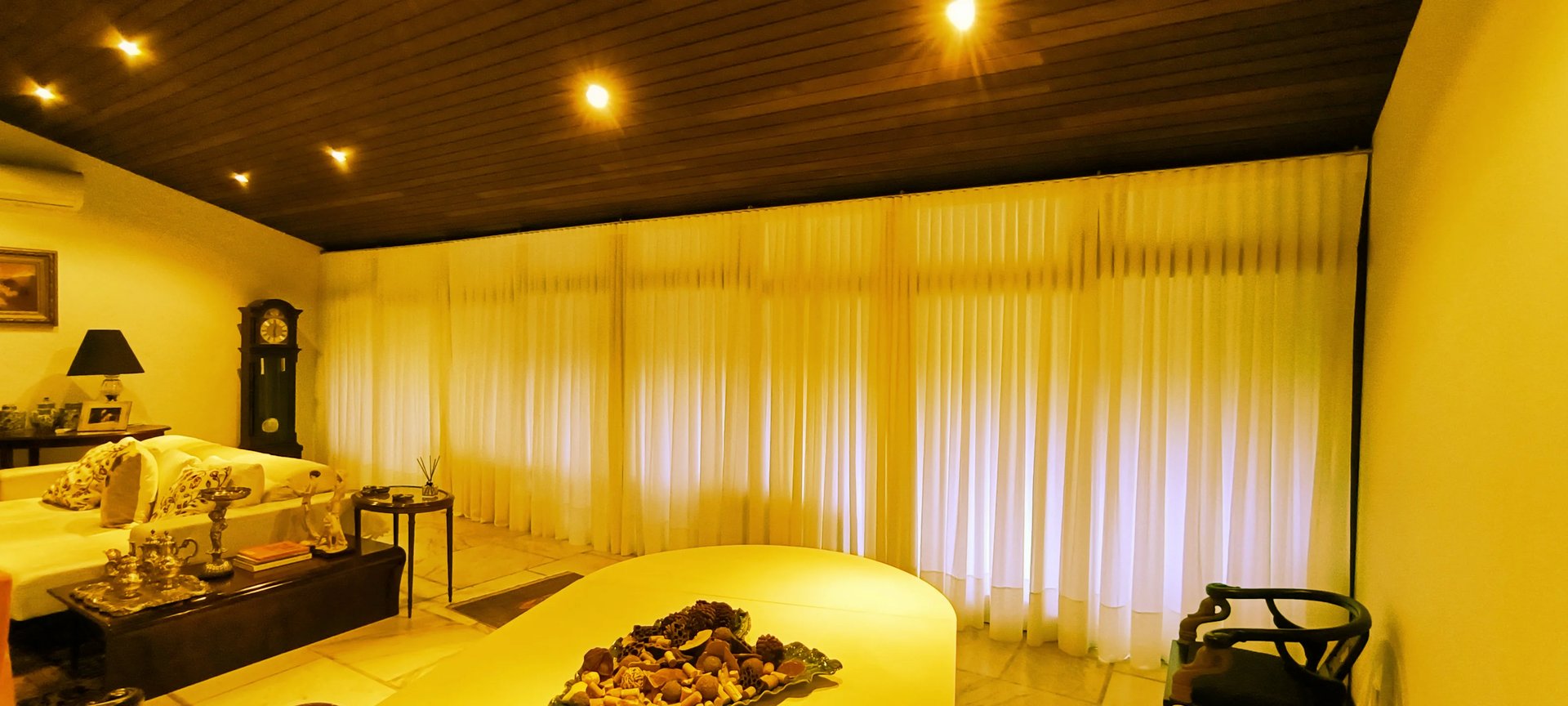 white glass panel curtains