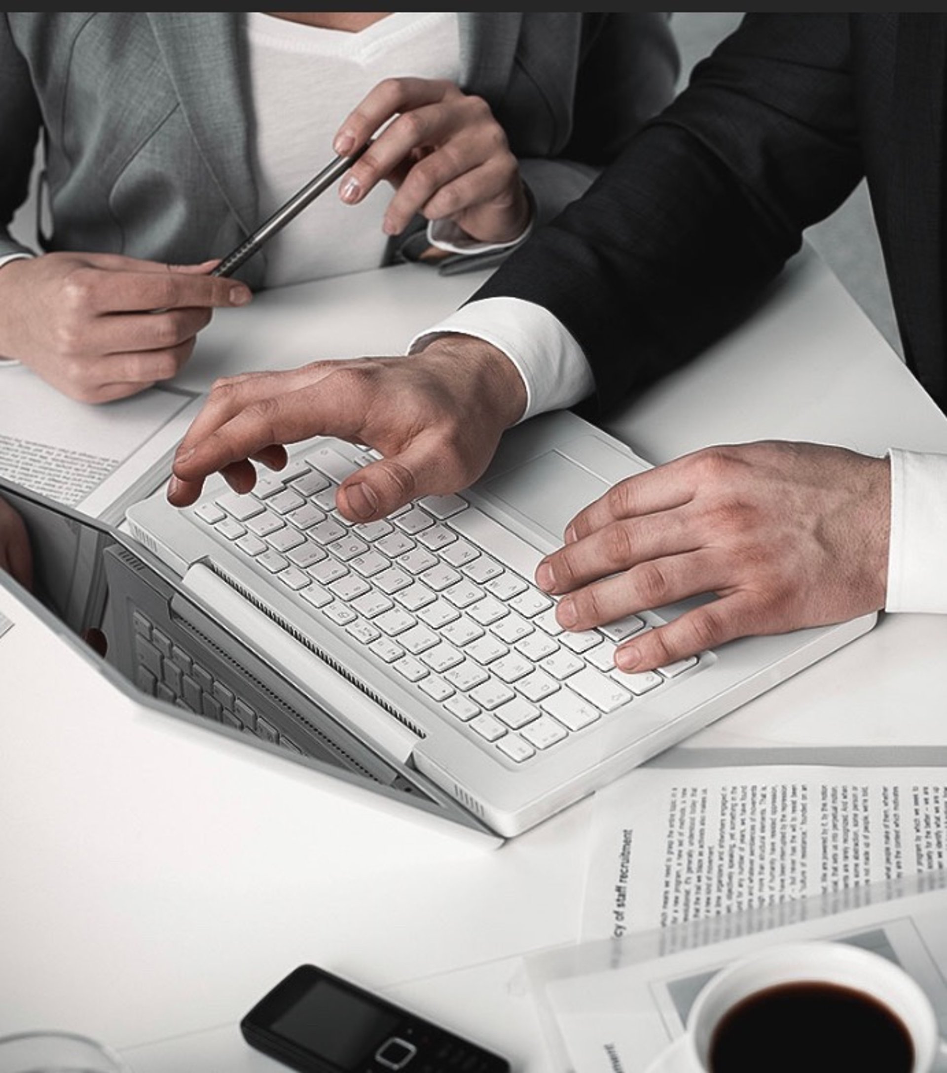 black and white bed linen