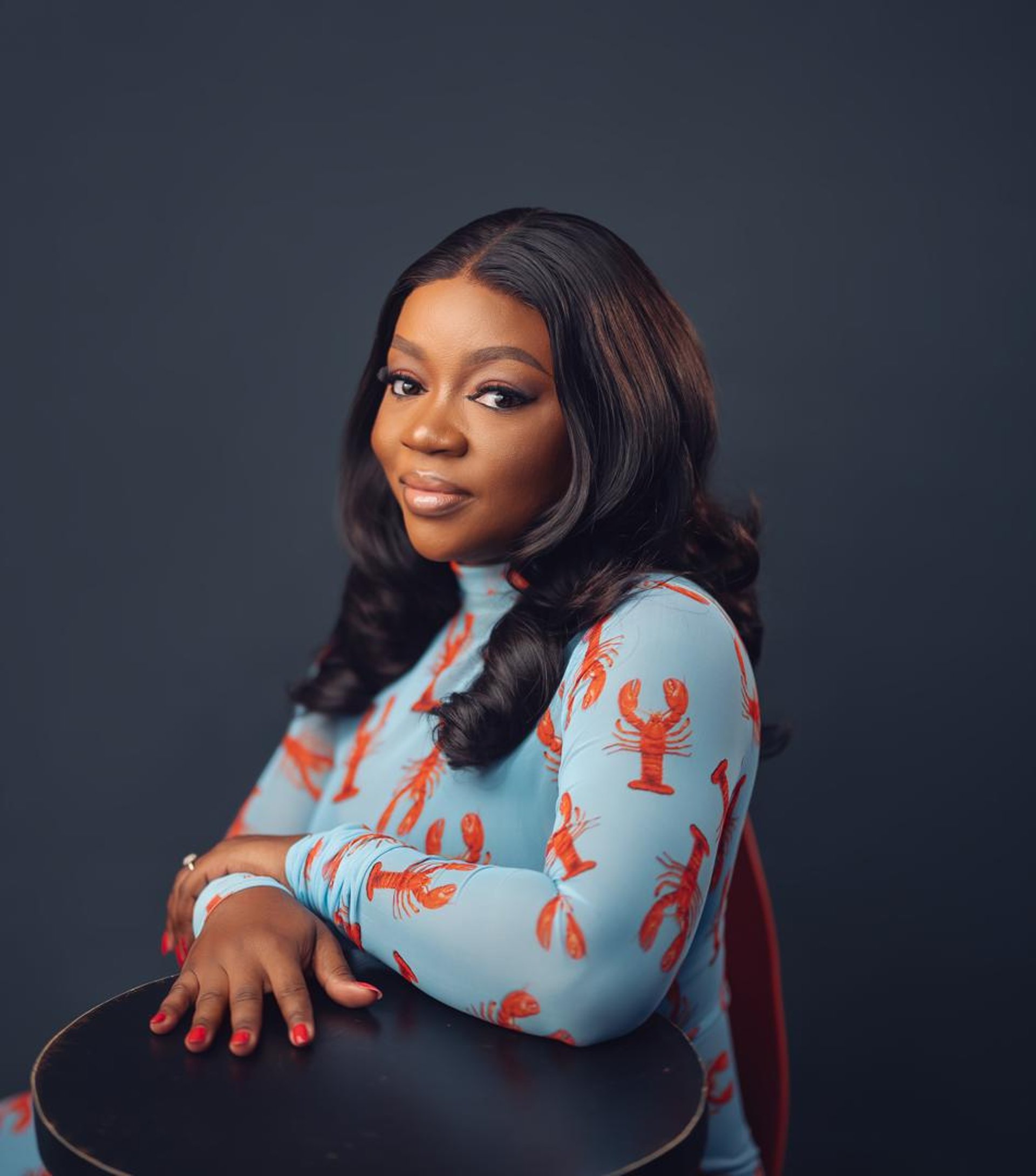 black and white bed linen