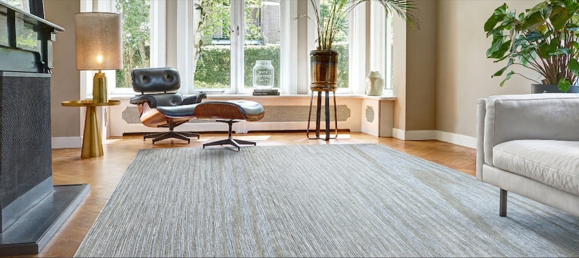 Modern carpet manufacturing facility in Gaziantep showcasing high-quality rug production and industrial weaving technology