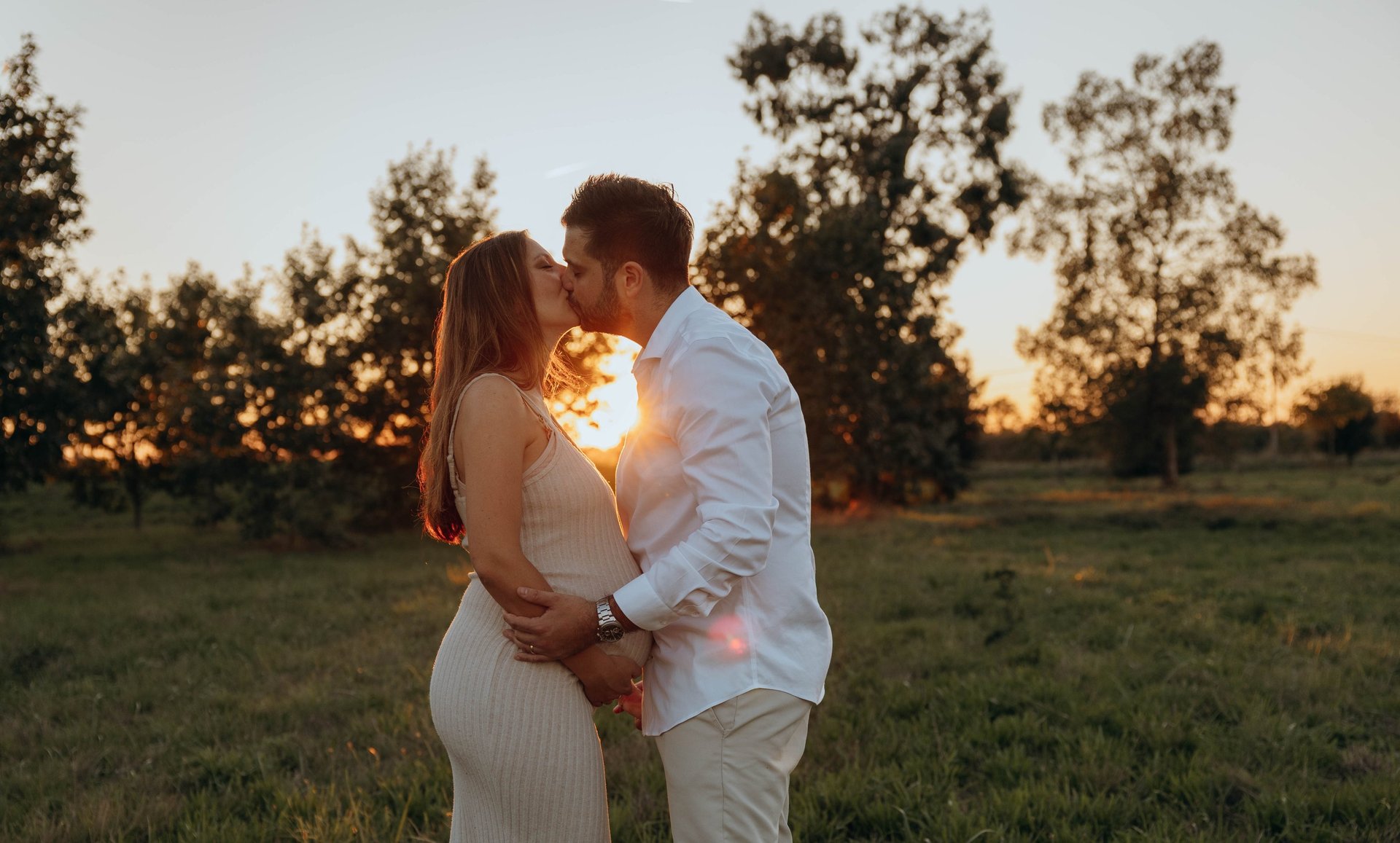 Séance photo grossesse Toulouse Moody Coucher de soleil