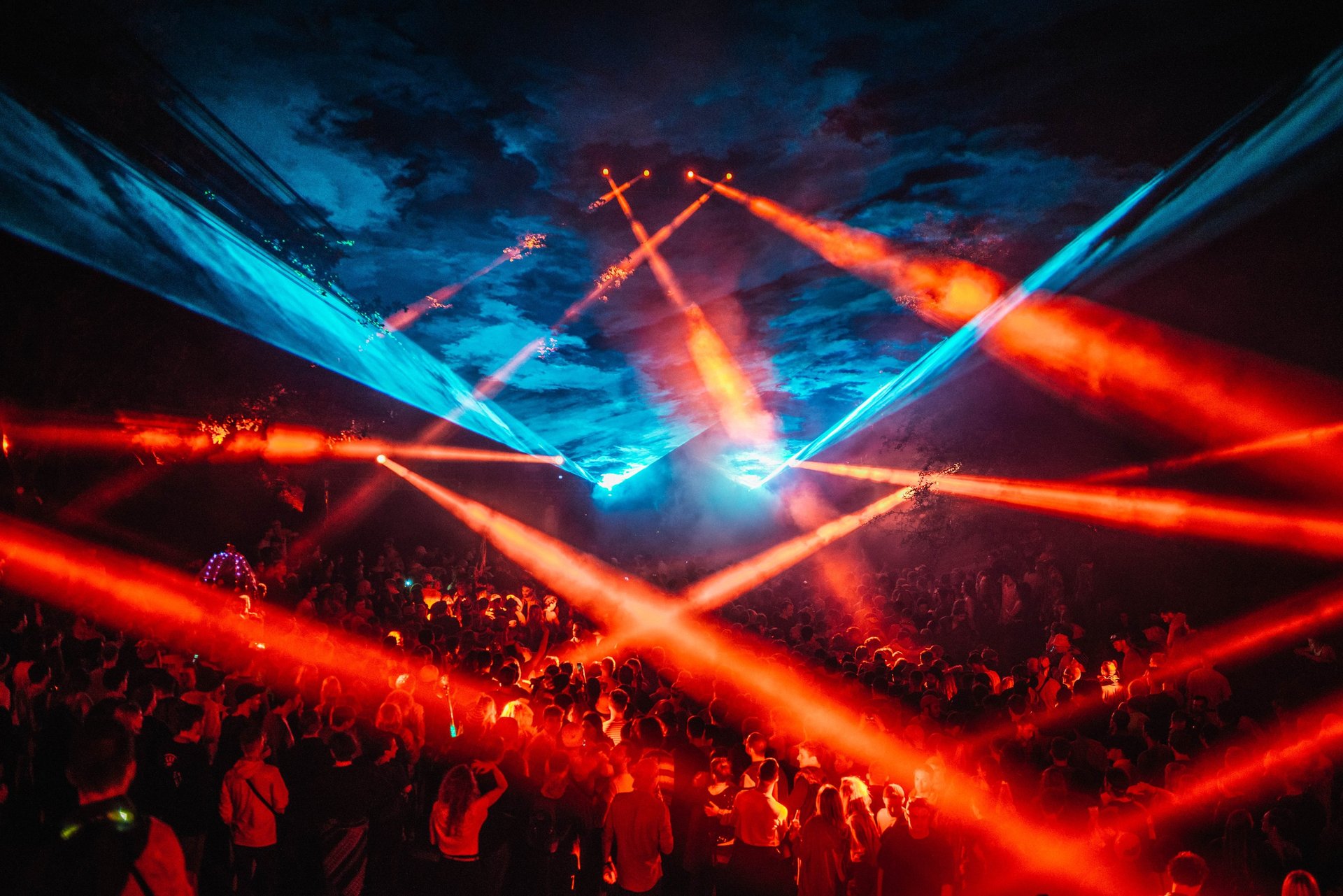 Paradox Lasers laser light show and laser hire in Norfolk, UK for Houghton Festival