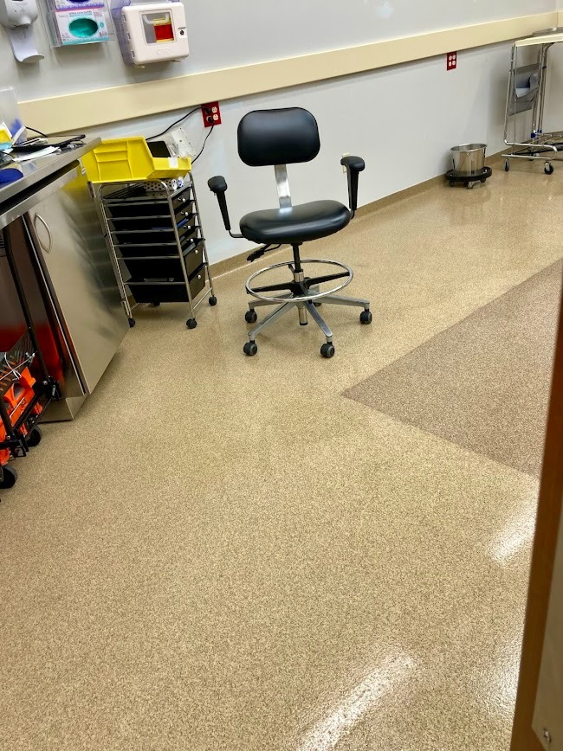 SHOPPING CENTER FLOOR RESTORED BY PRECISION CLEANING SERVICE