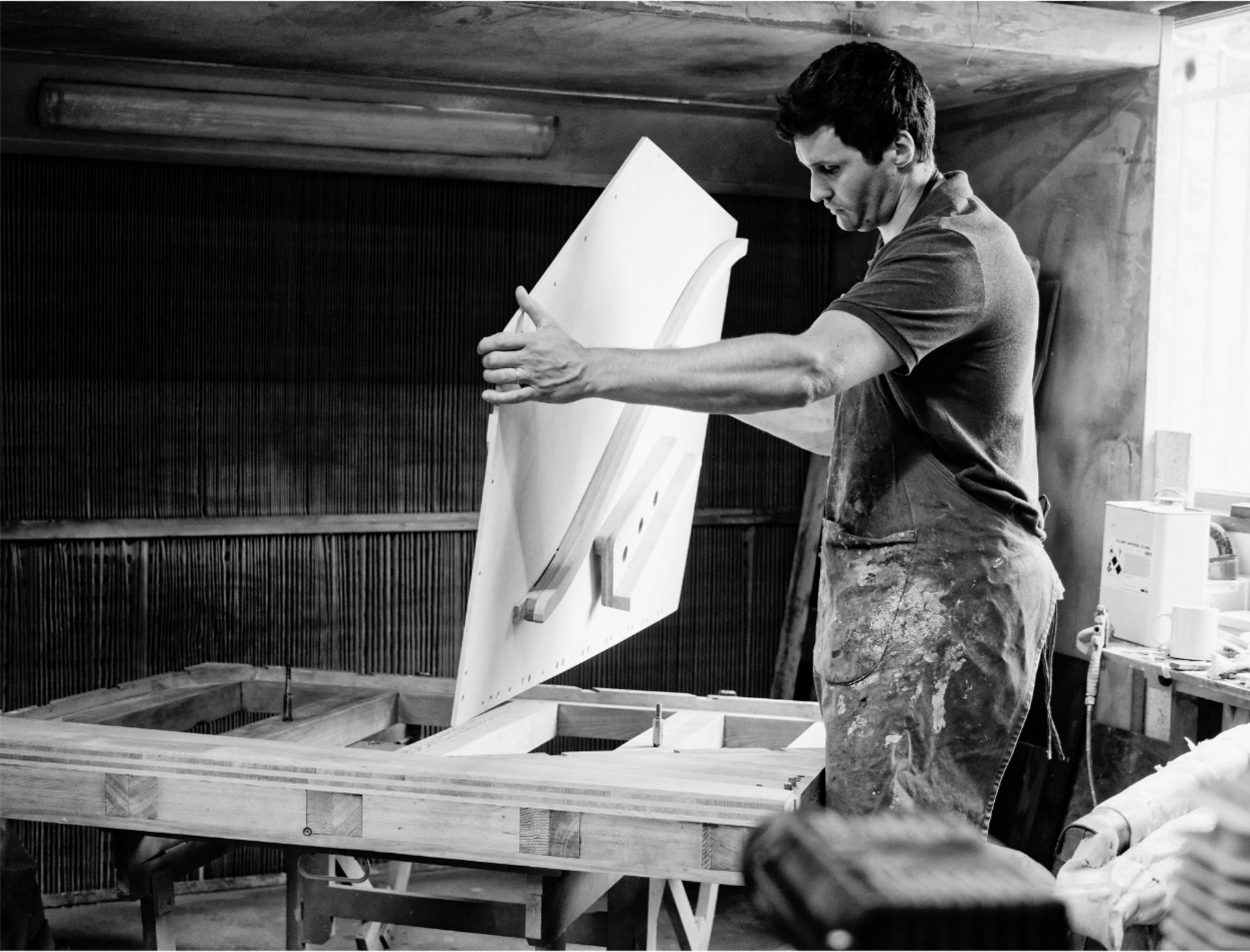 black and white bed linen