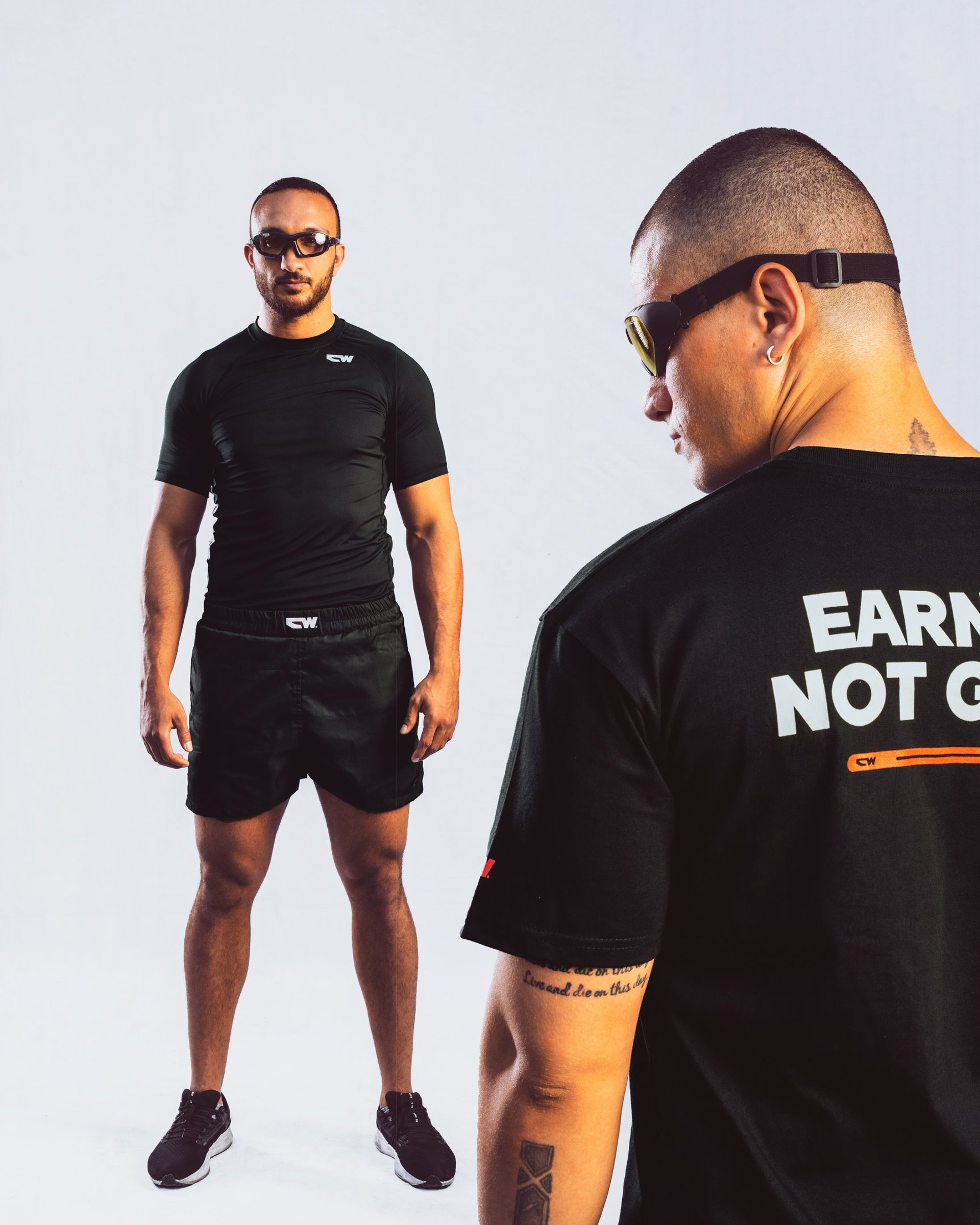 black and white bed linen