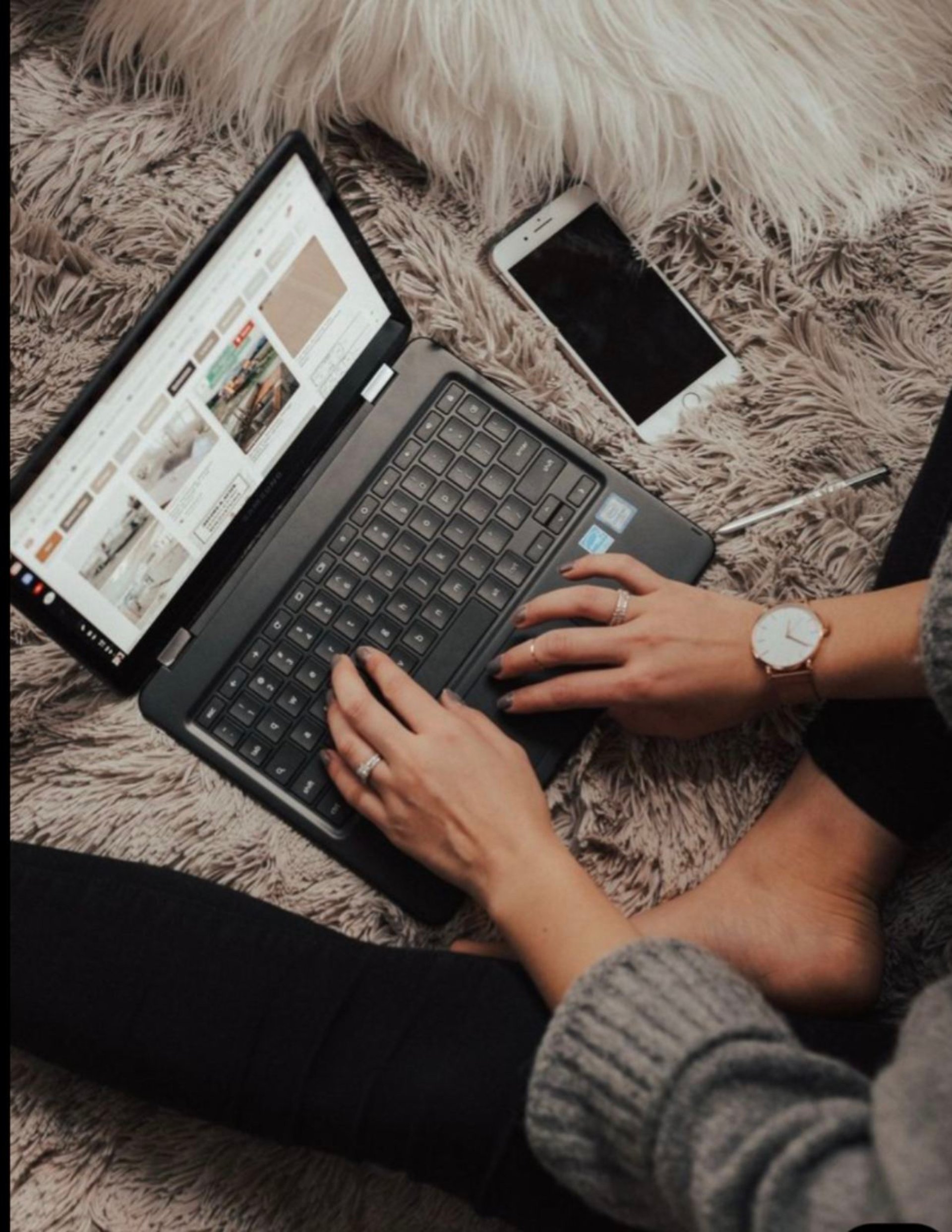 black and white bed linen
