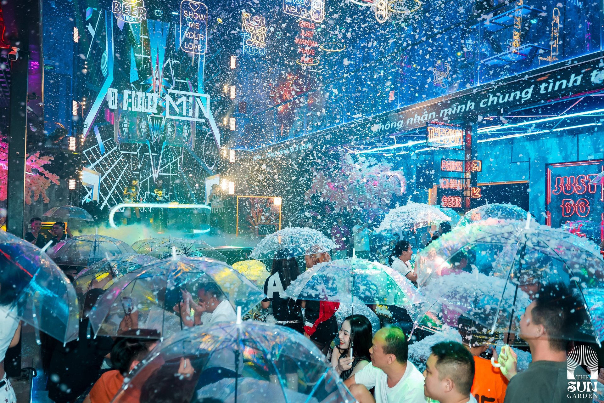 an abstract photo of a curved building with a blue sky in the background