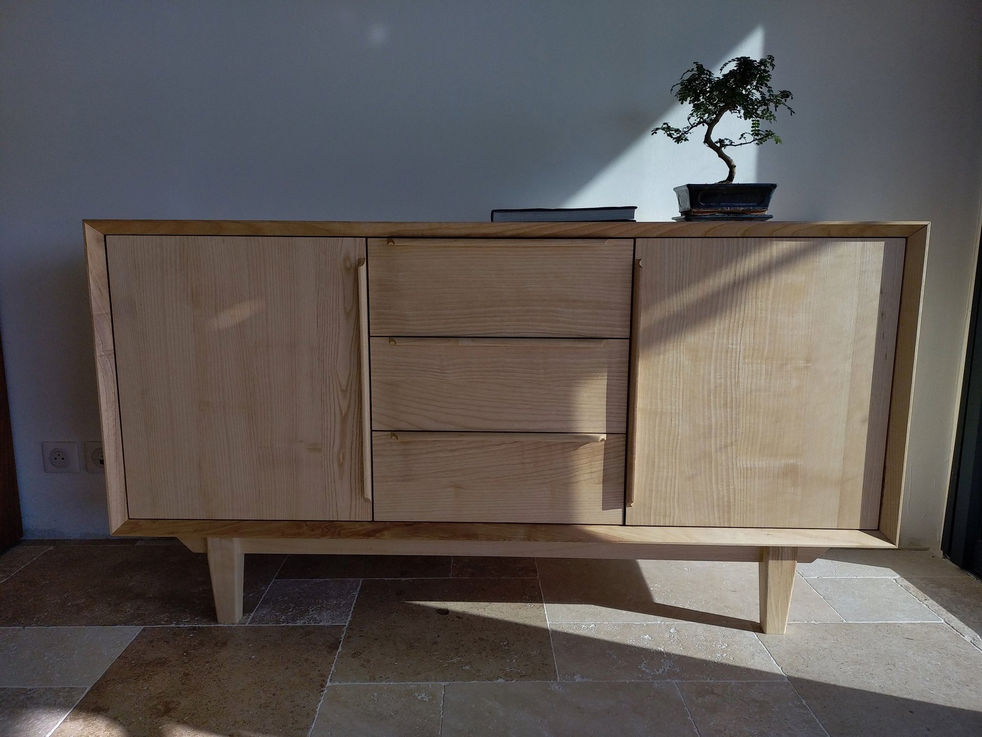 black and brown leather padded tub sofa