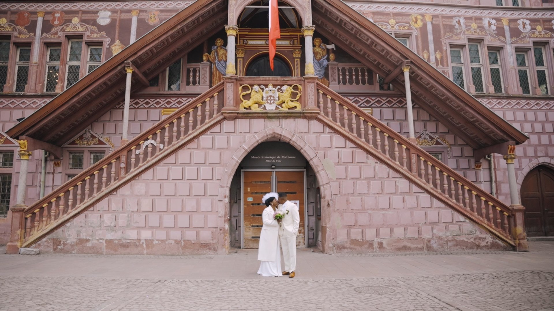 black and white bed linen
