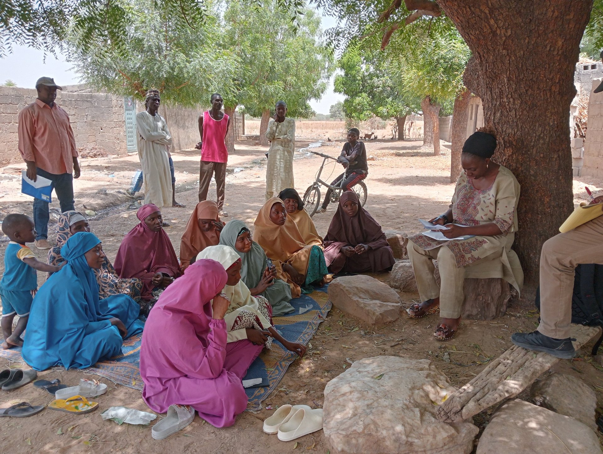 an abstract photo of a curved building with a blue sky in the background