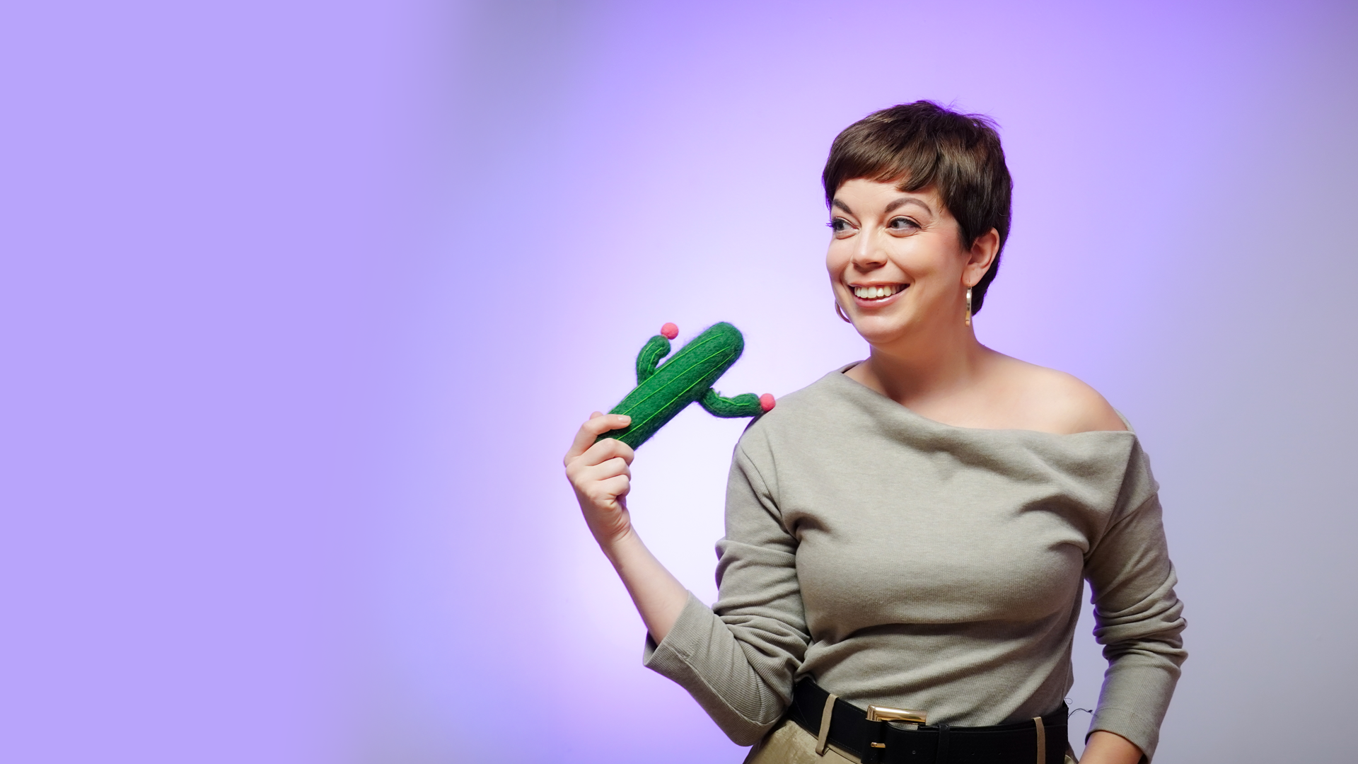 black and brown leather padded tub sofa