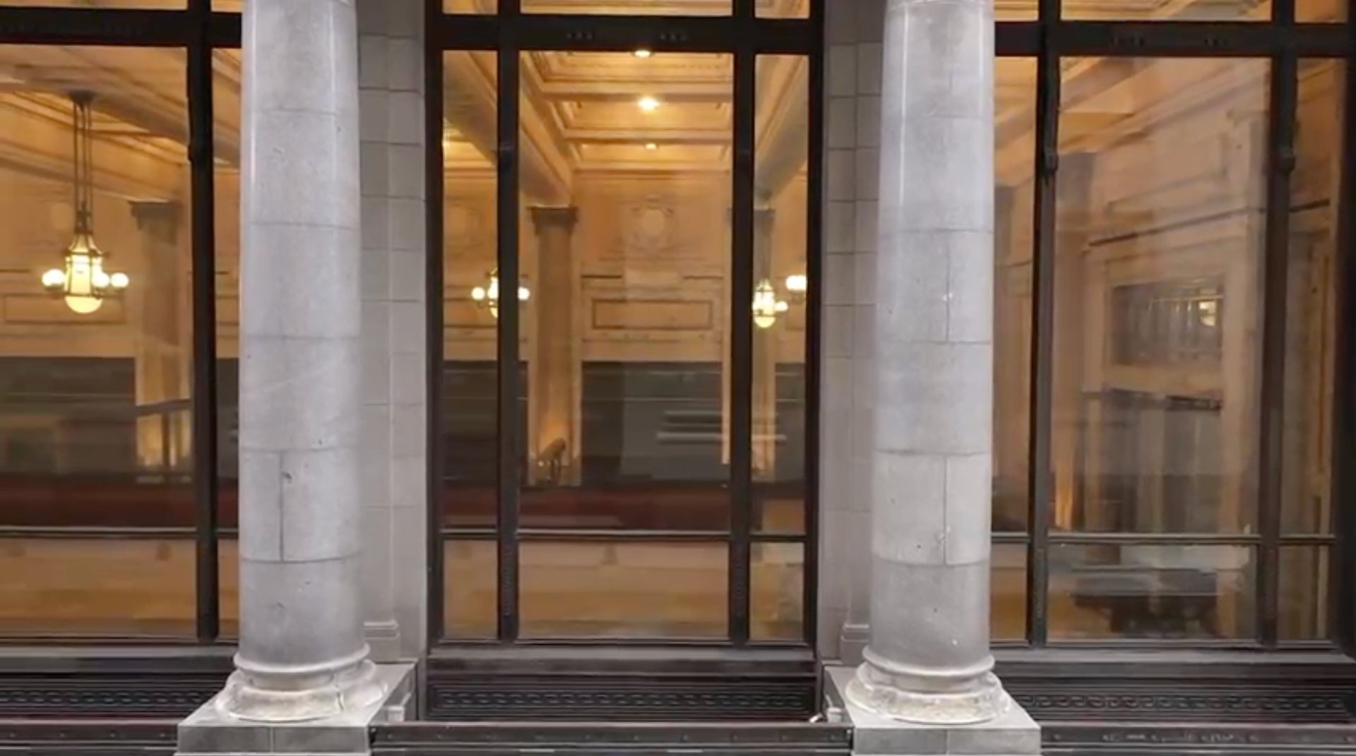 black and white bed linen