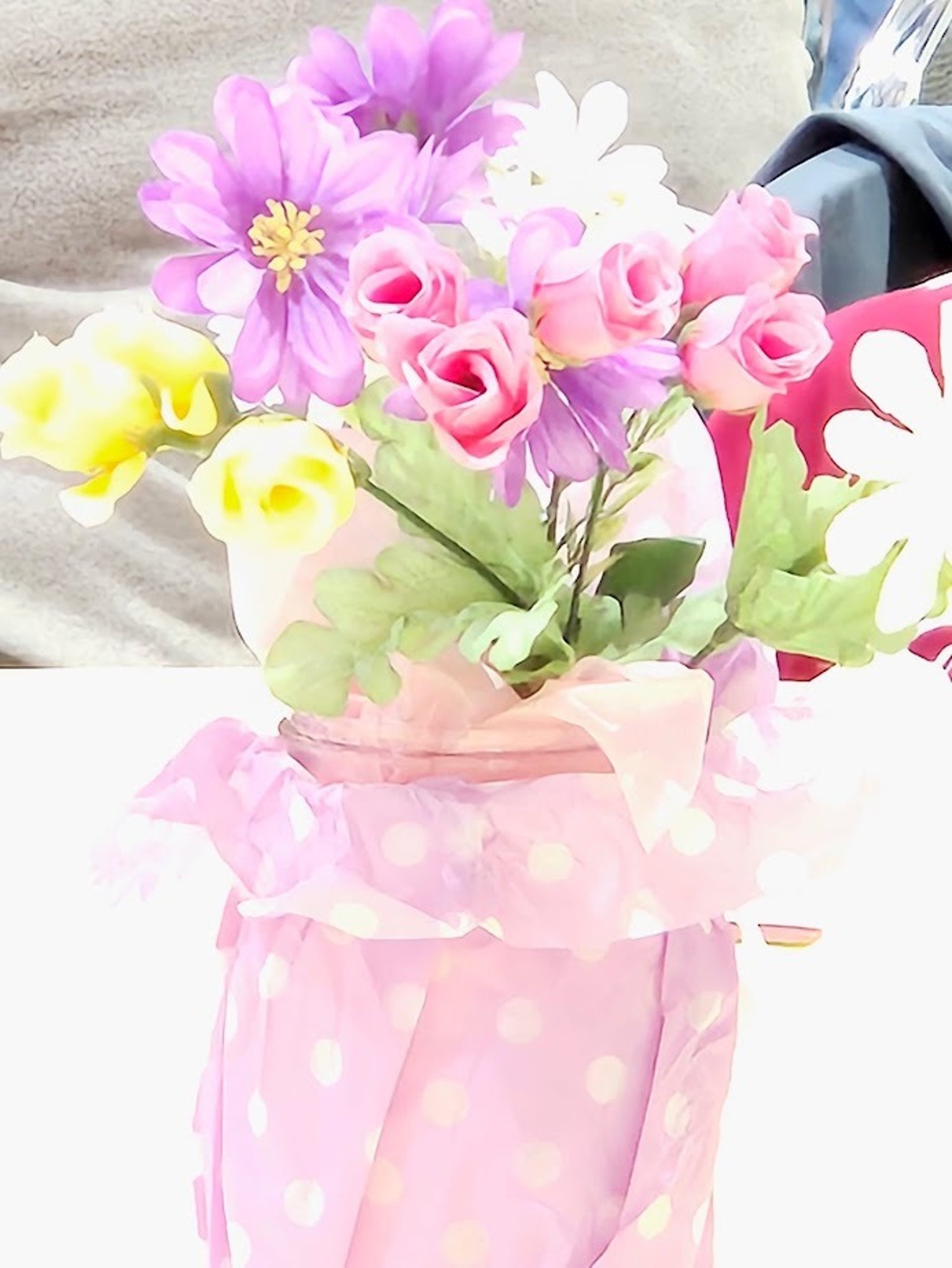 black and white bed linen