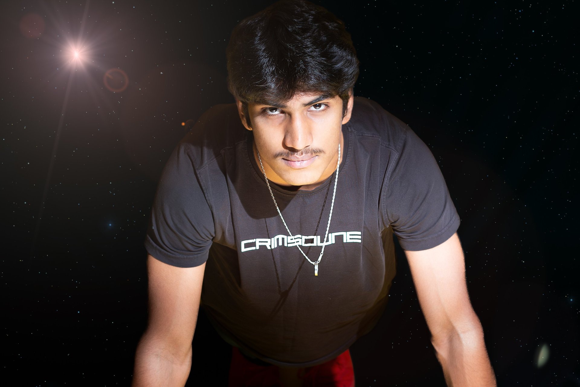 gray computer monitor