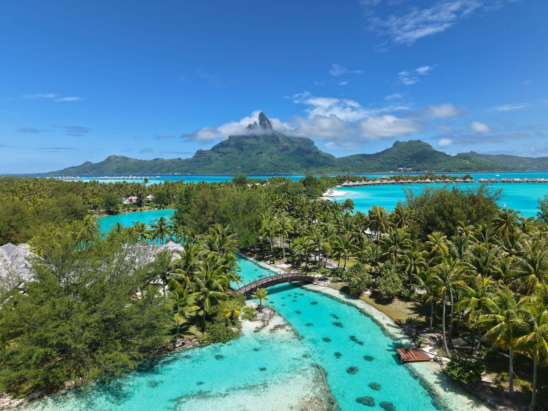 Maldives vs bora bora which is better