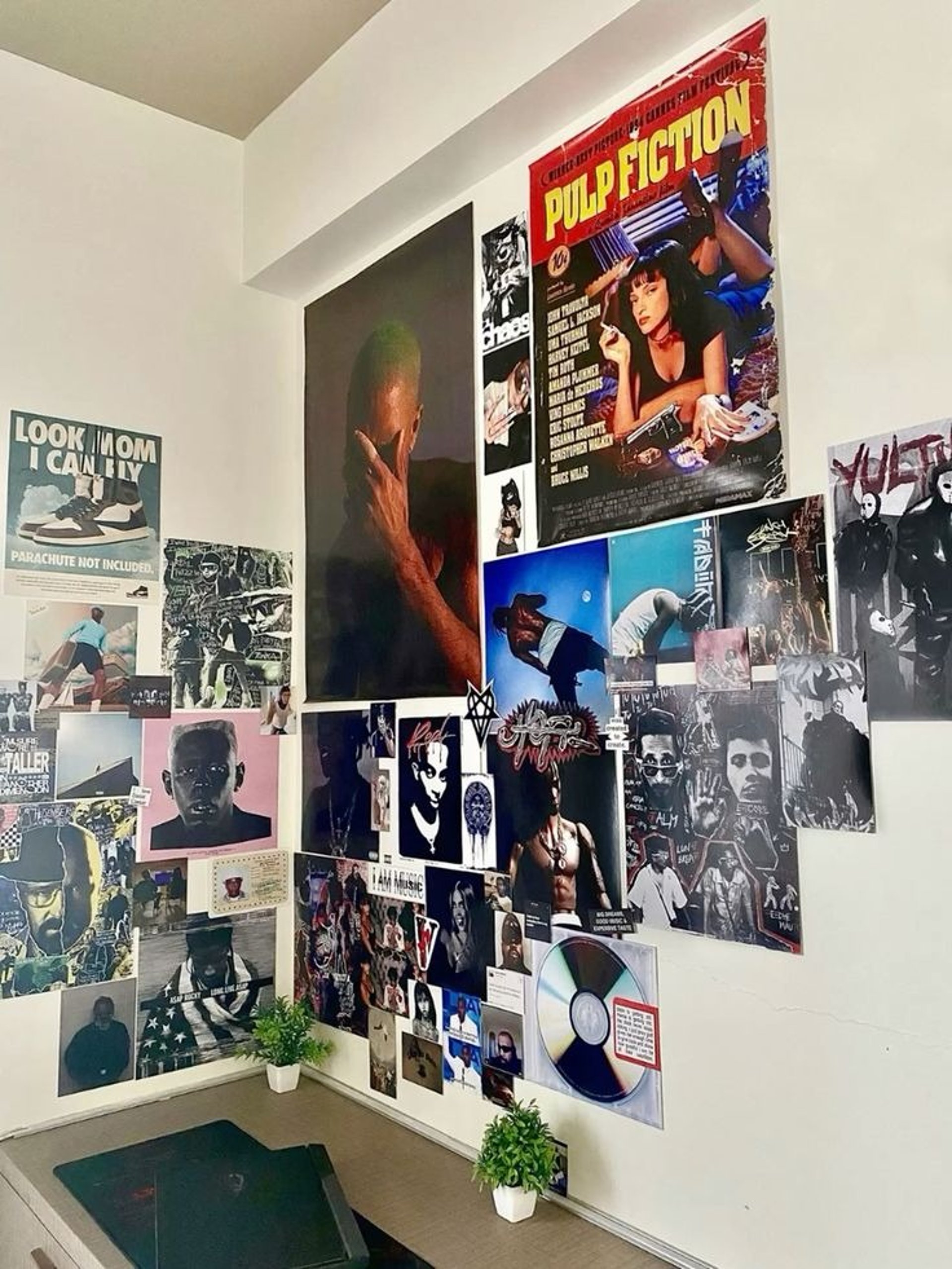 person wearing grey knit sweater