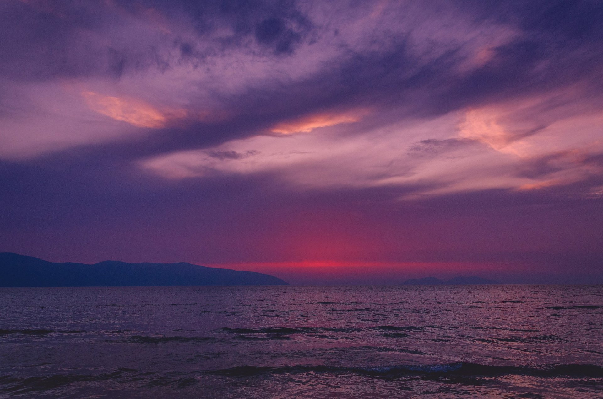 cloud above ocean