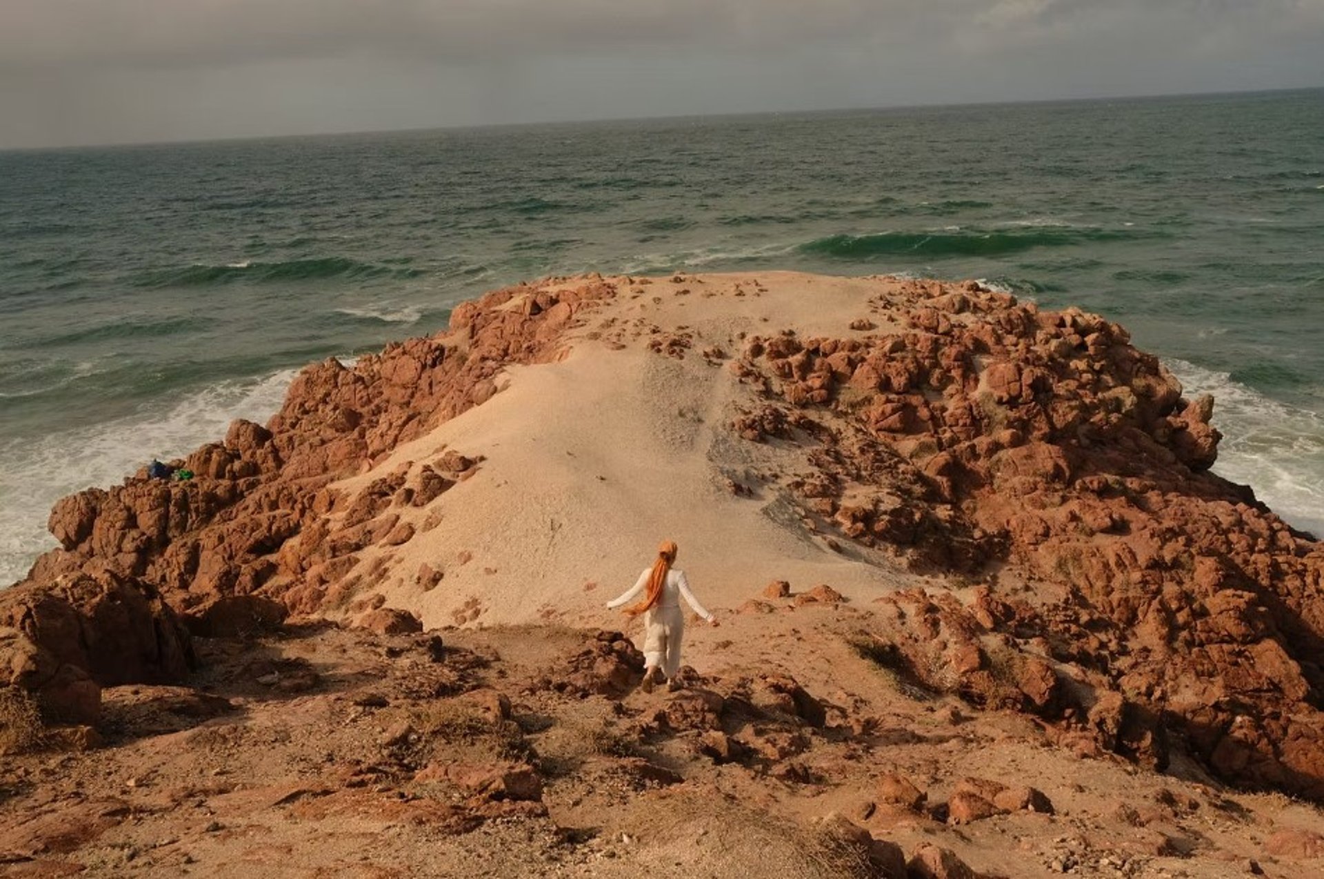 black and brown leather padded tub sofa